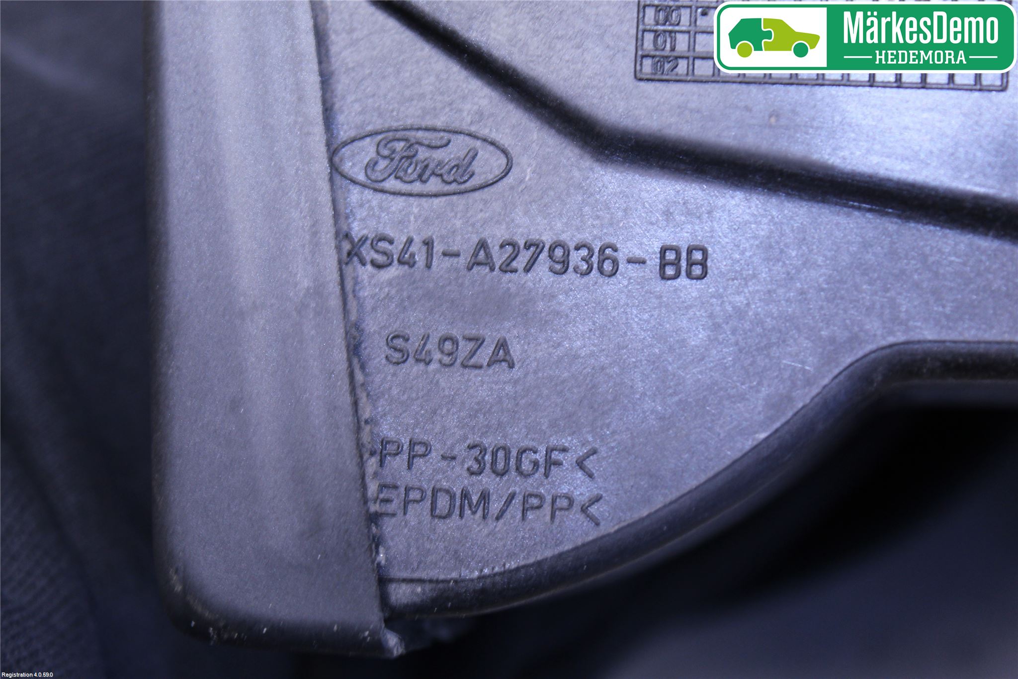 Ford FOCUS     99-04 Tanklucka