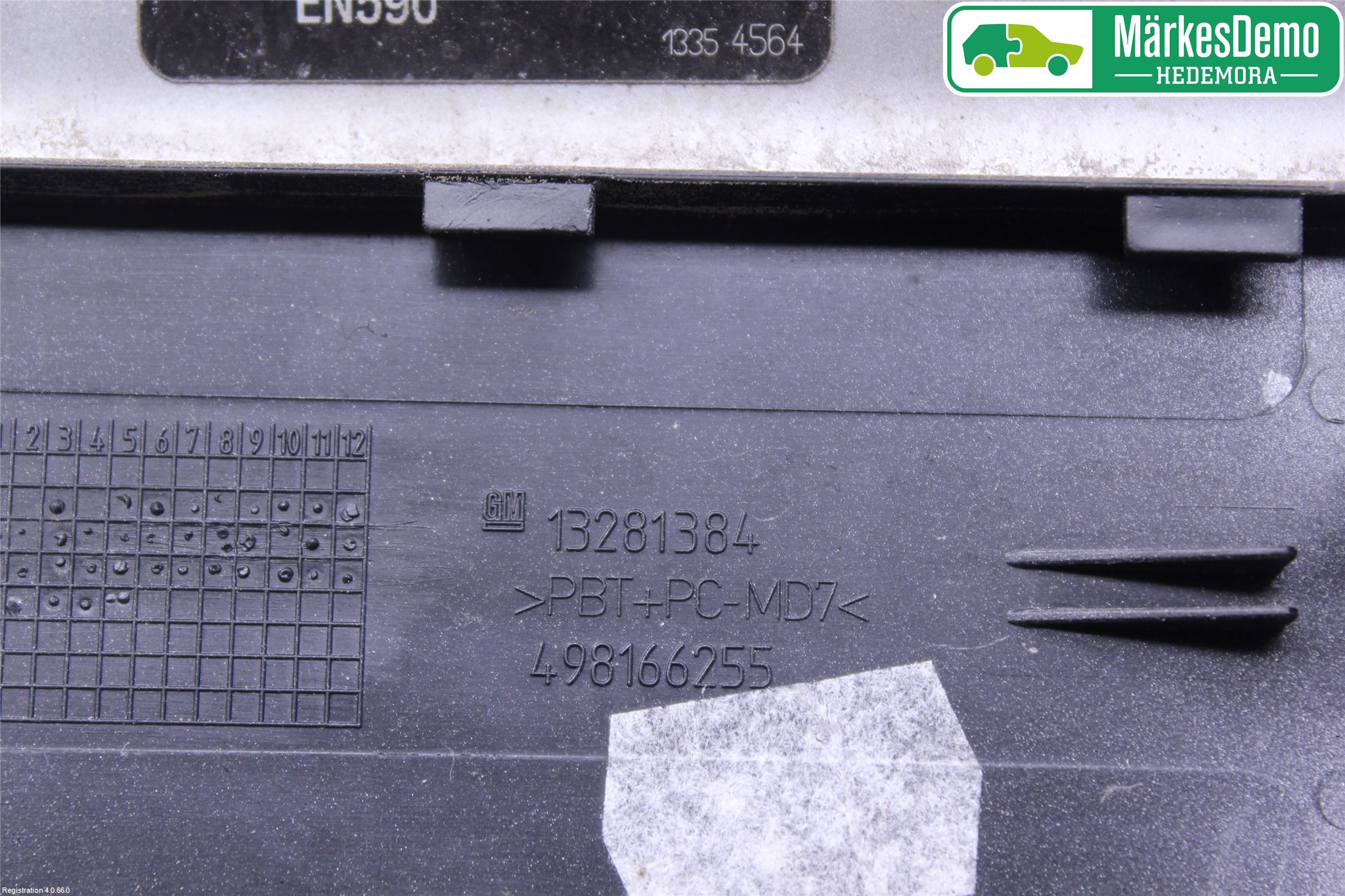 Opel ASTRA J 10-15 Tanklucka