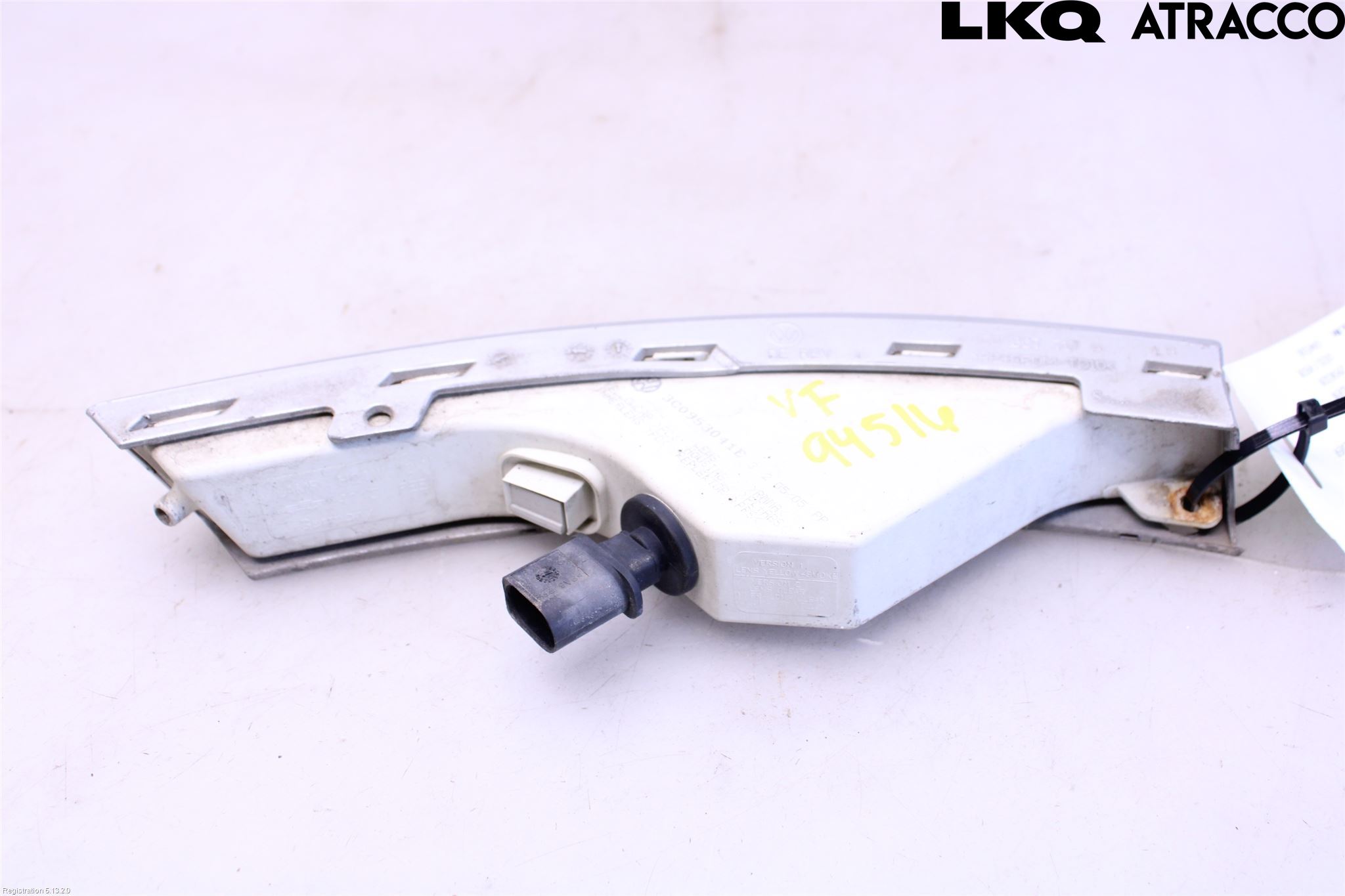 Volkswagen VW PASSAT 05-11 Blinkers Fram Vänster