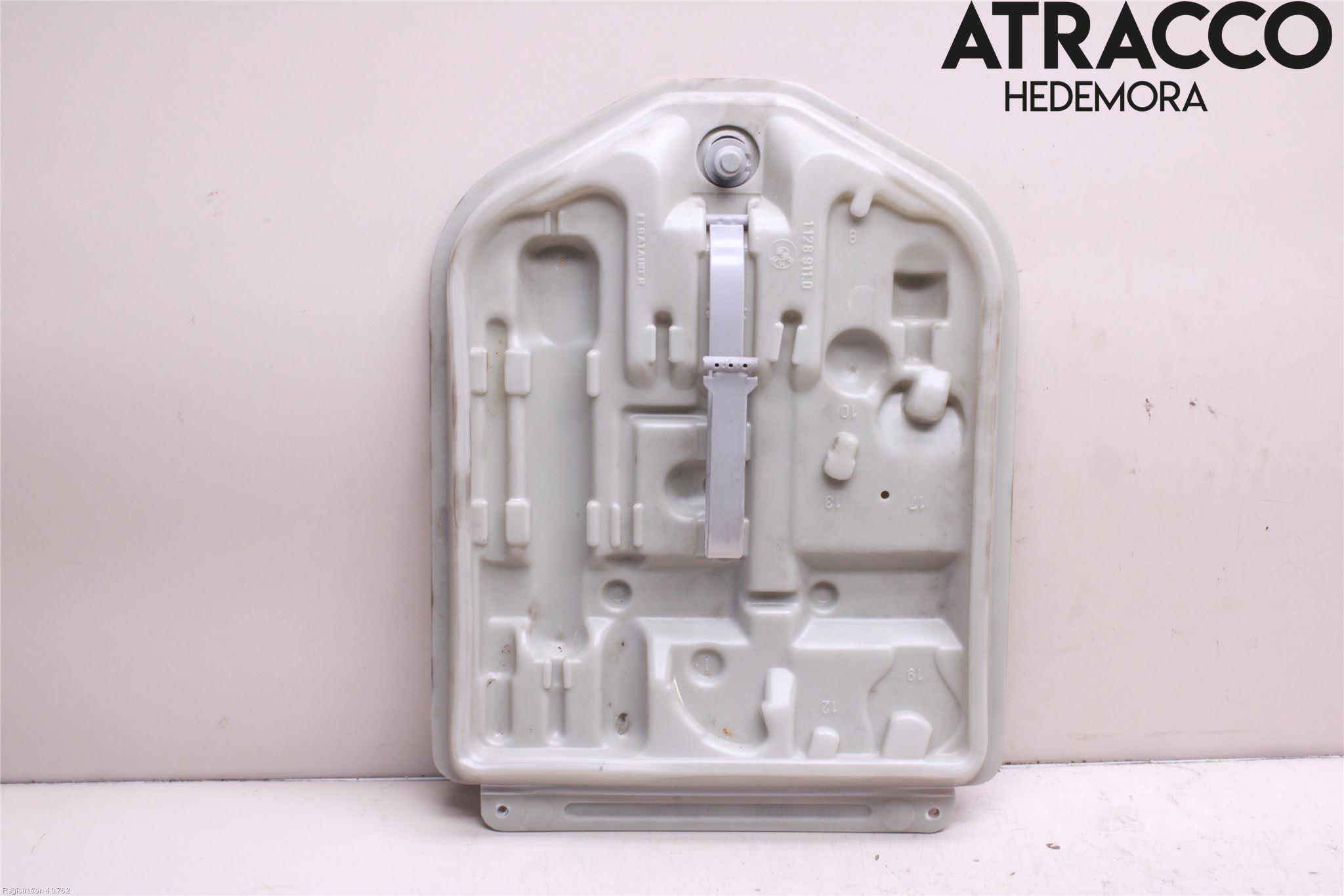 BMW 3 E30 83-94 Verktygsfack-Förvaring