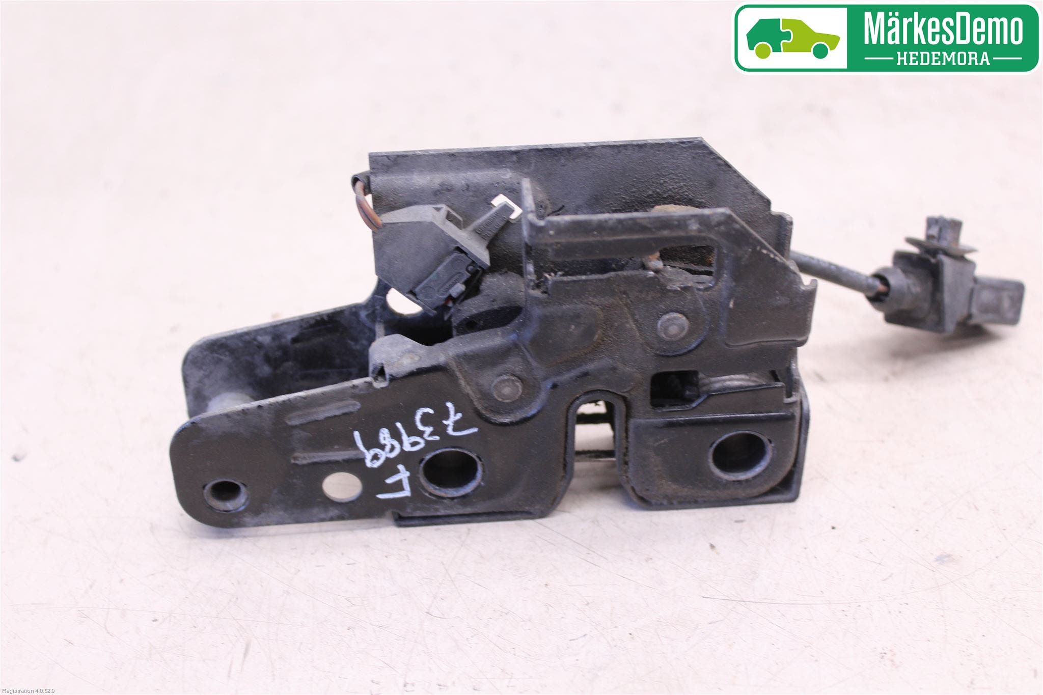 Skoda FABIA 07-14 Huvlås