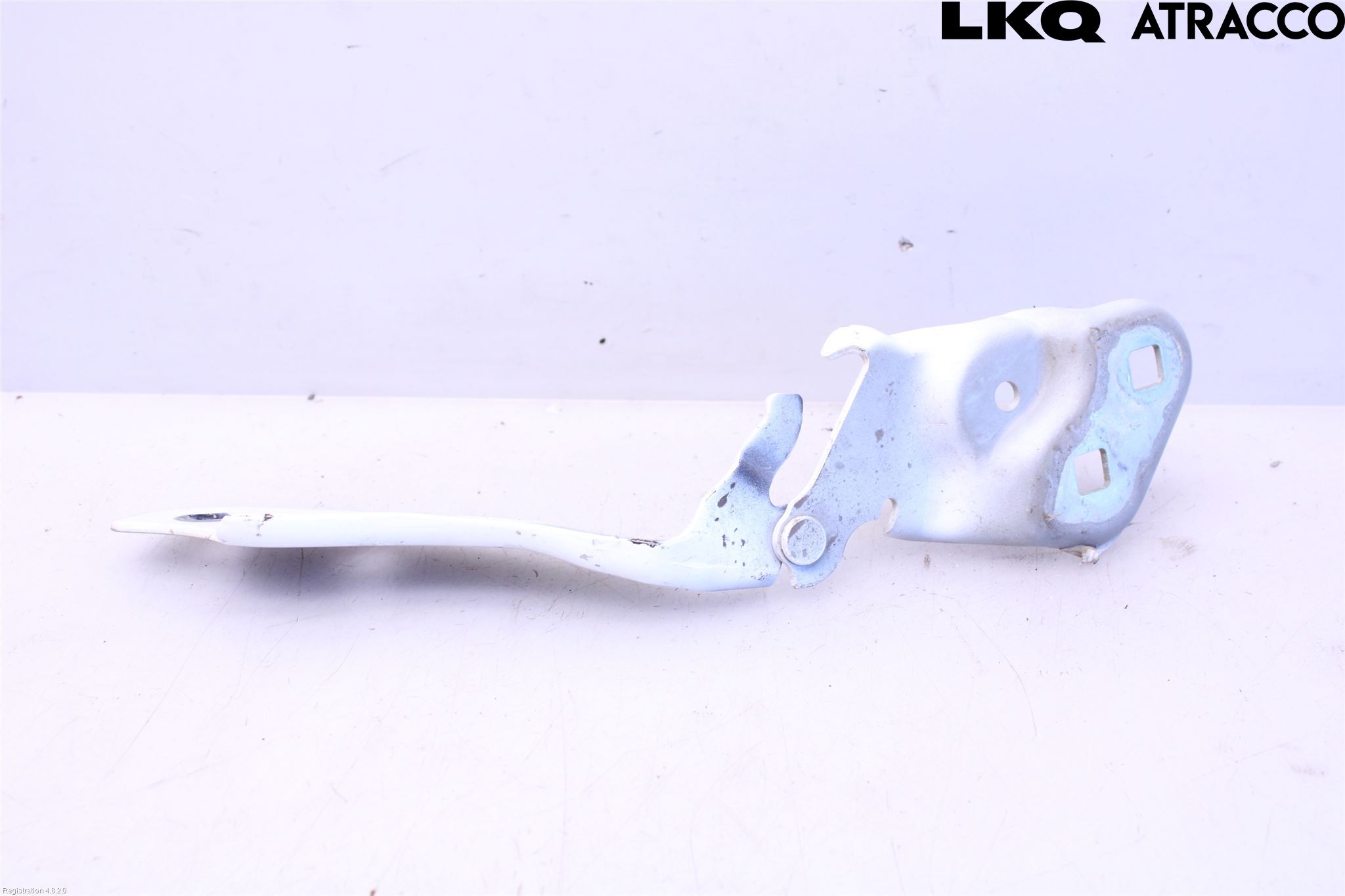 Tesla MODEL 3 17- Huvgångjärn