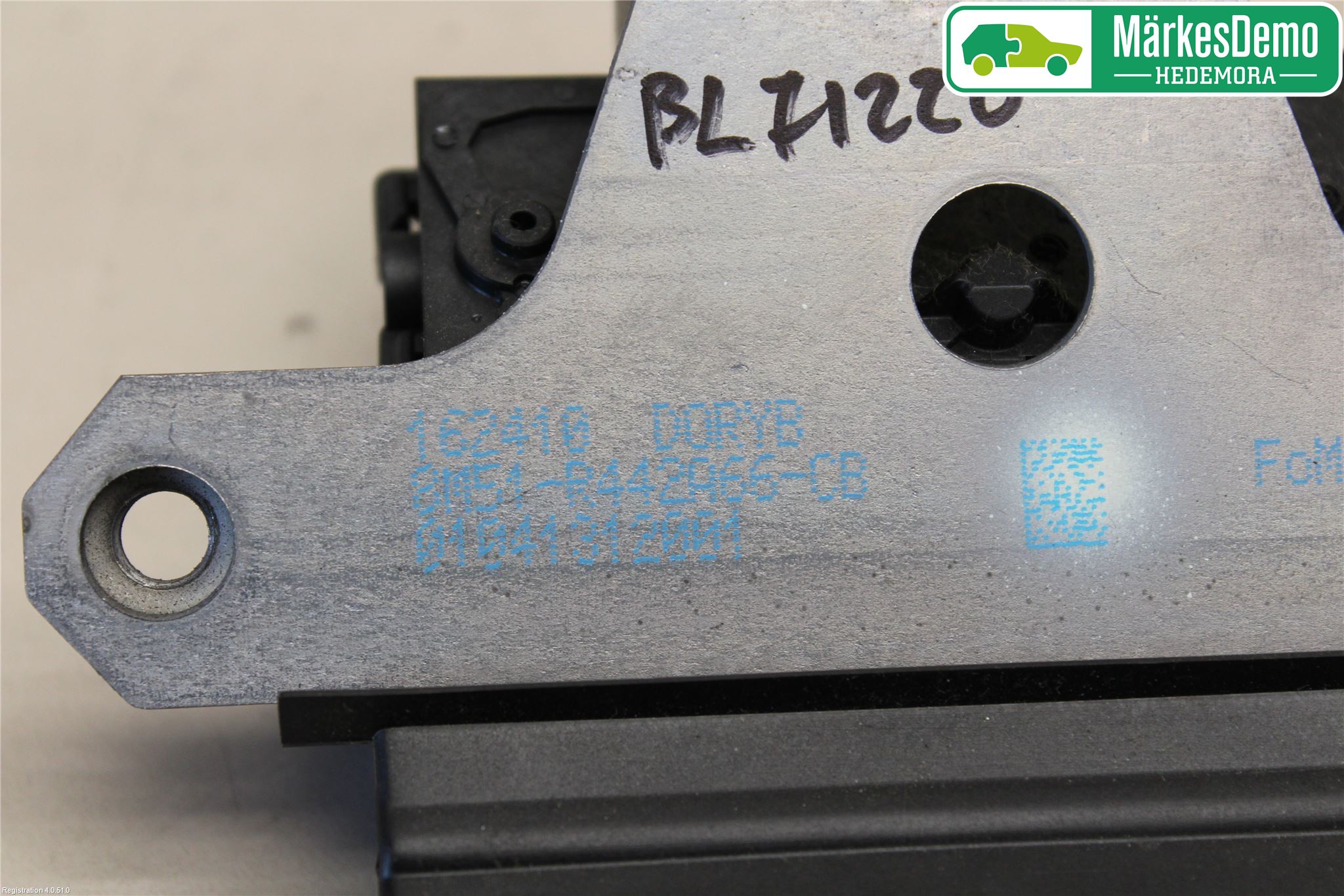 Ford FOCUS 08-11 Låskista Baklucka