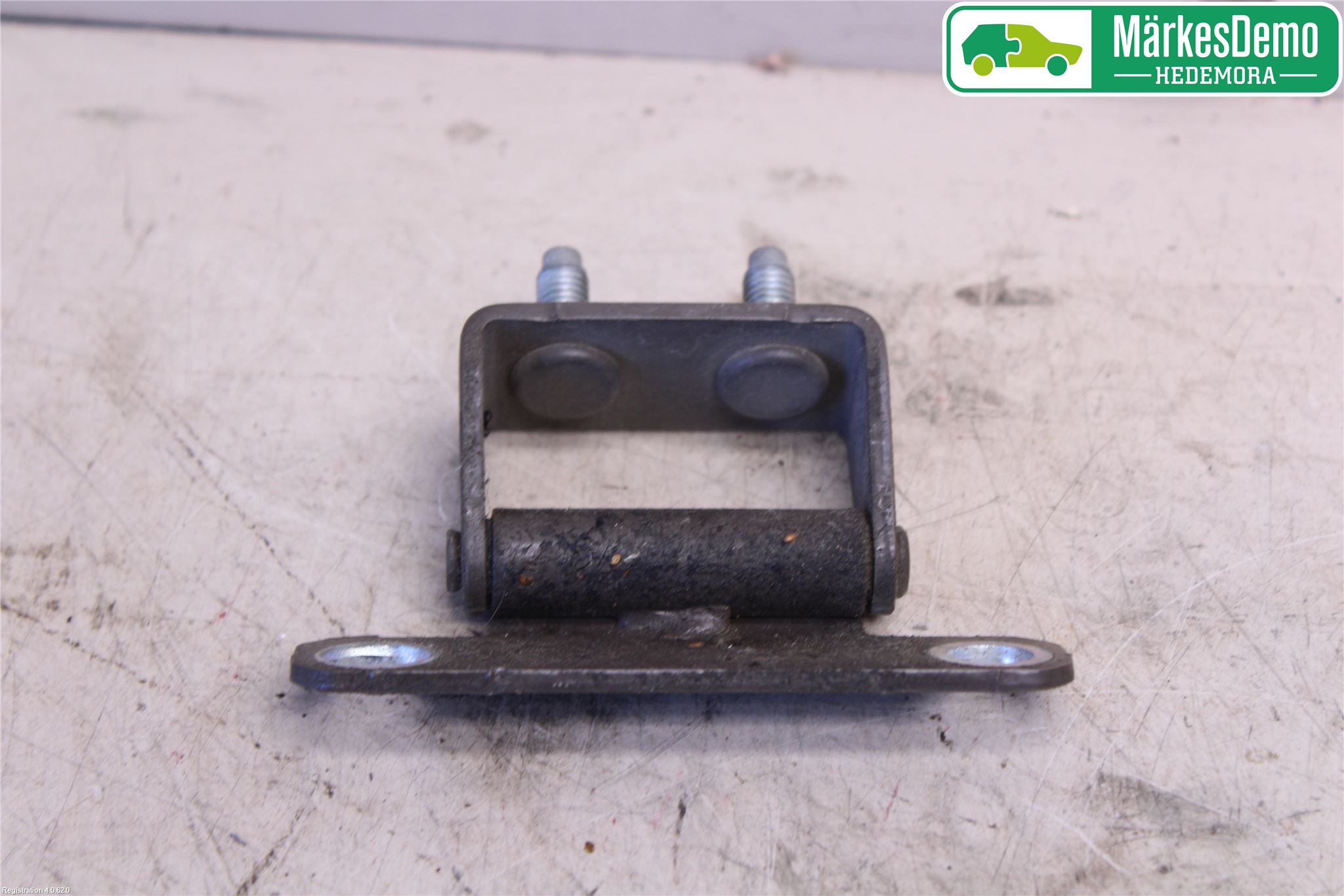 Kia CEED 12-18 Bakluckegångjärn Hö