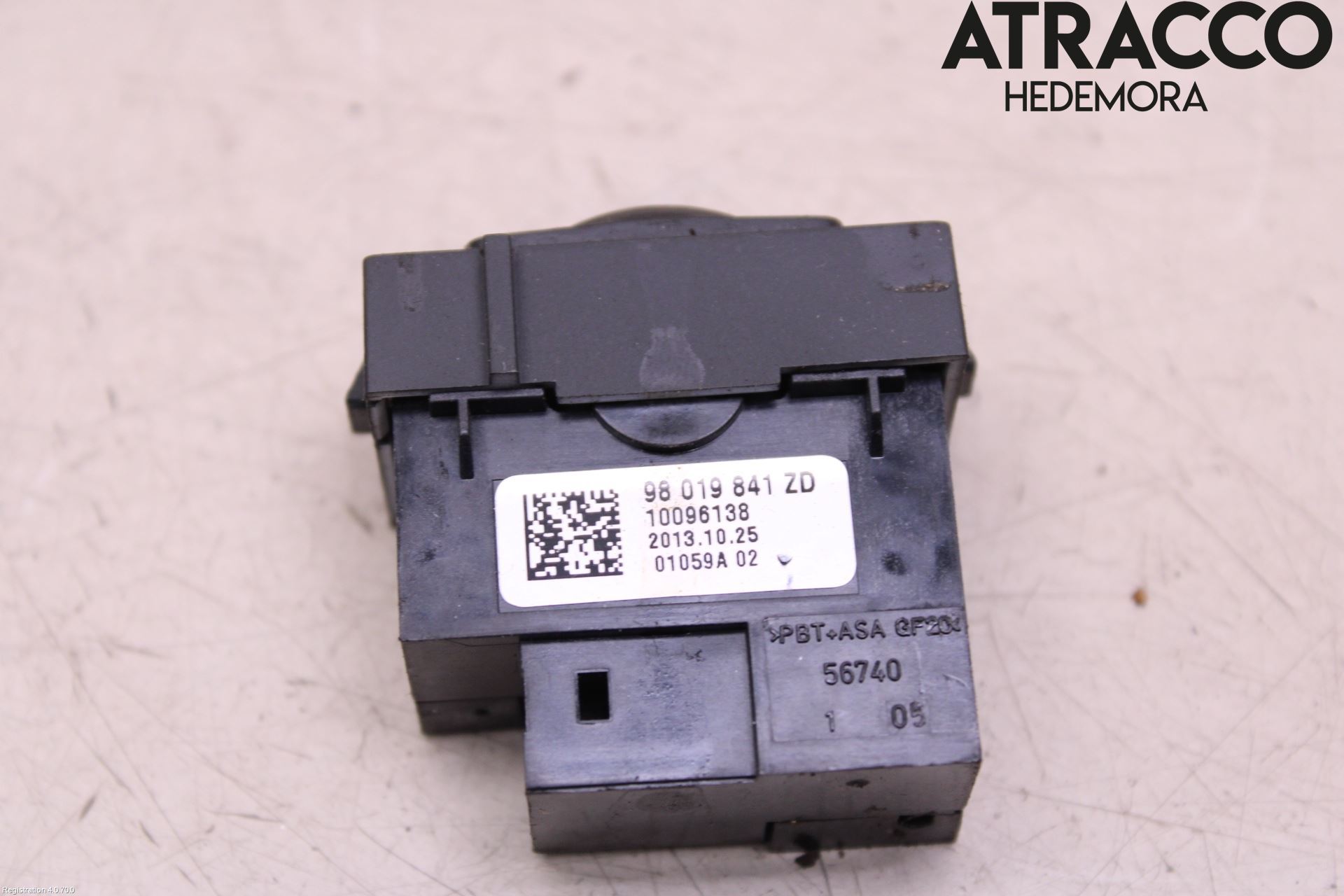 Peugeot 508 11-18 Strömställare Stolvärme