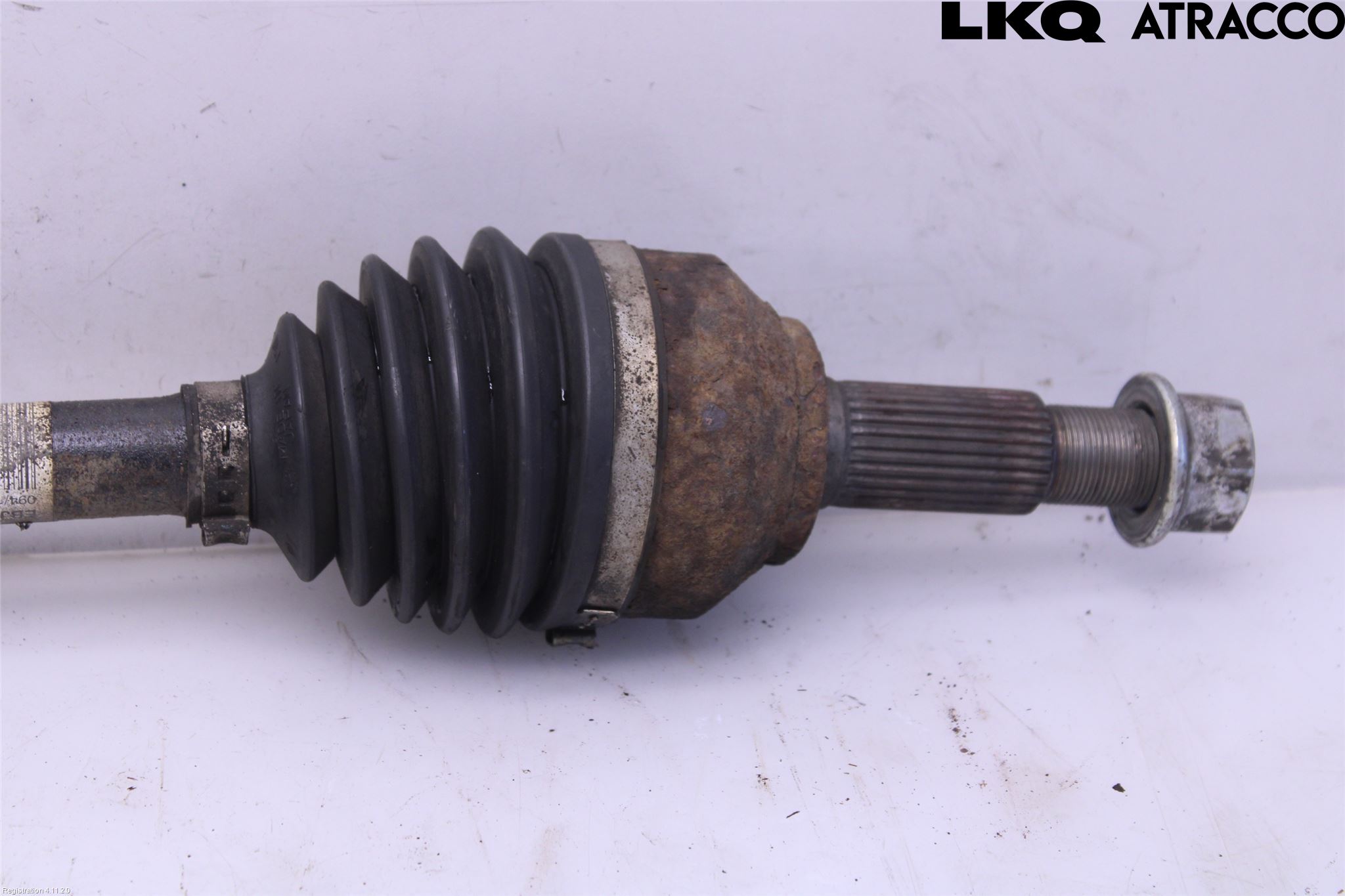 Nissan QASHQAI+2  10-14 Drivaxel Fram Vänster
