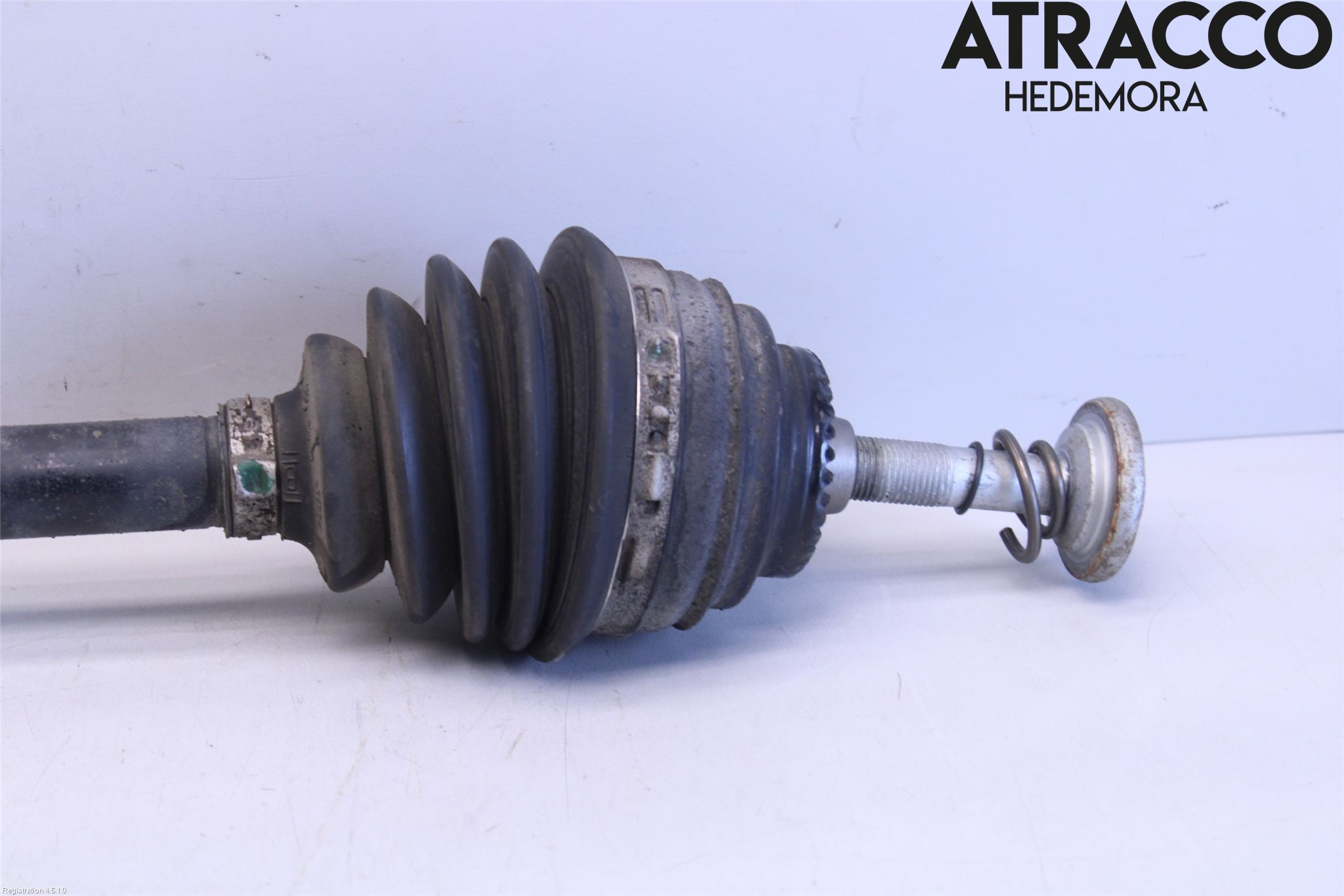 BMW 4 F32/F33/F82/F83 13-20 Drivaxel Fram Höger