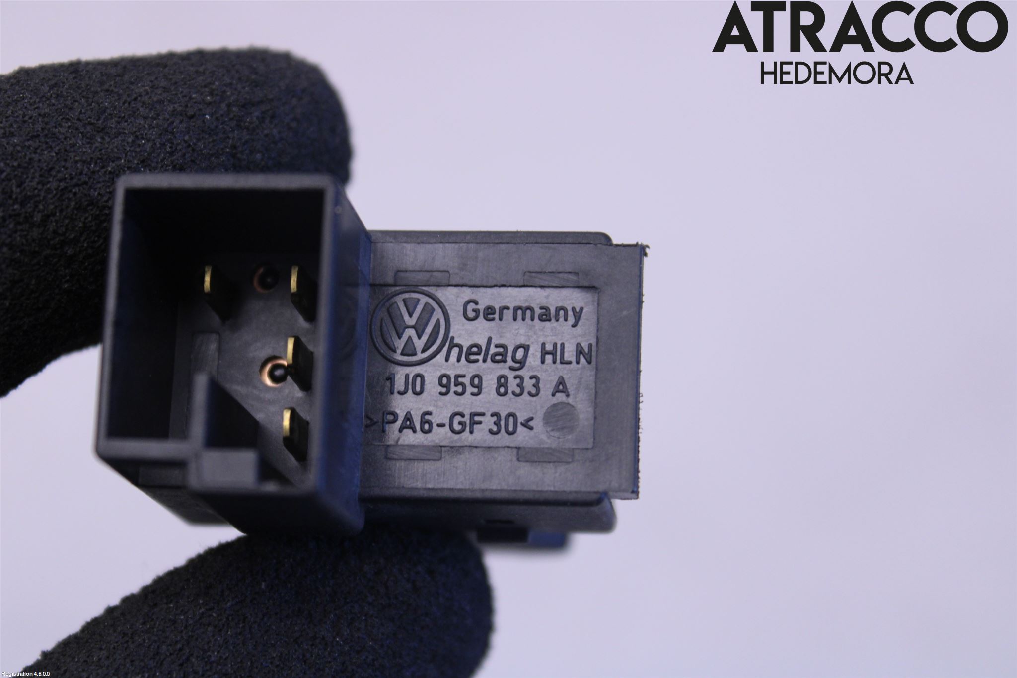 Volkswagen VW PASSAT 01-05 Strömställare Tanklucka