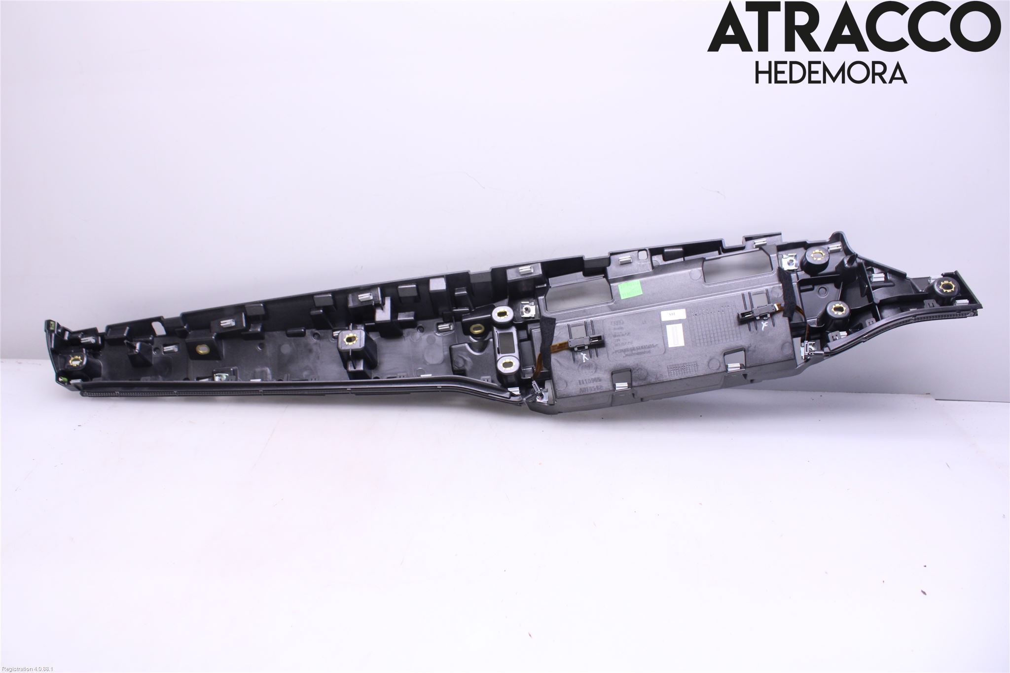 Audi A6 F2/C8 19- Instrumentbräda