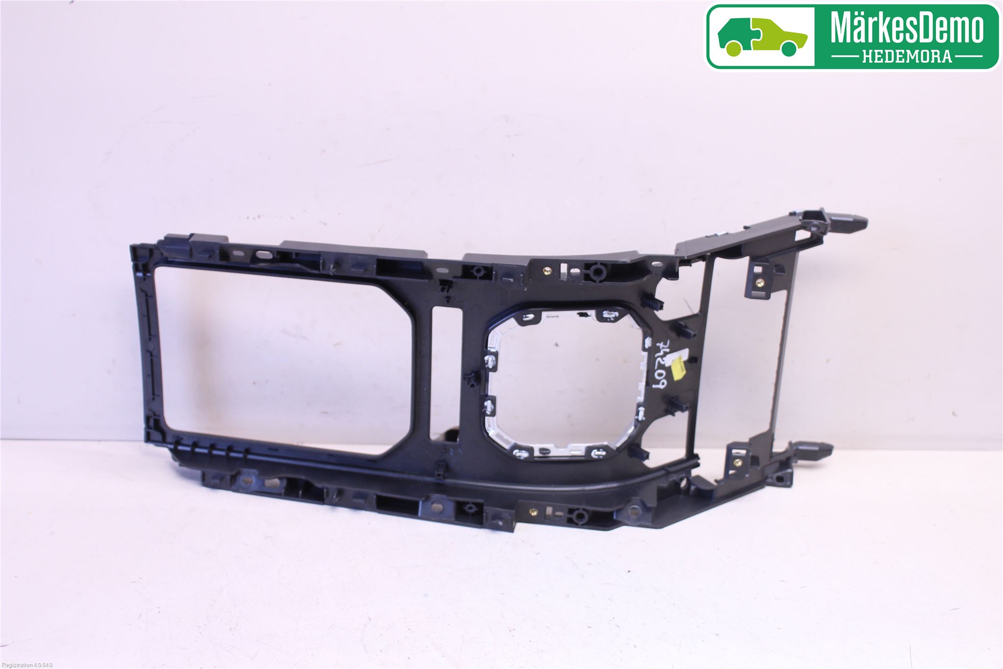 Landrover LAND ROVER RANGE ROVER EVOQUE (L538) 11-18 Instrumentkonsoll Mitt