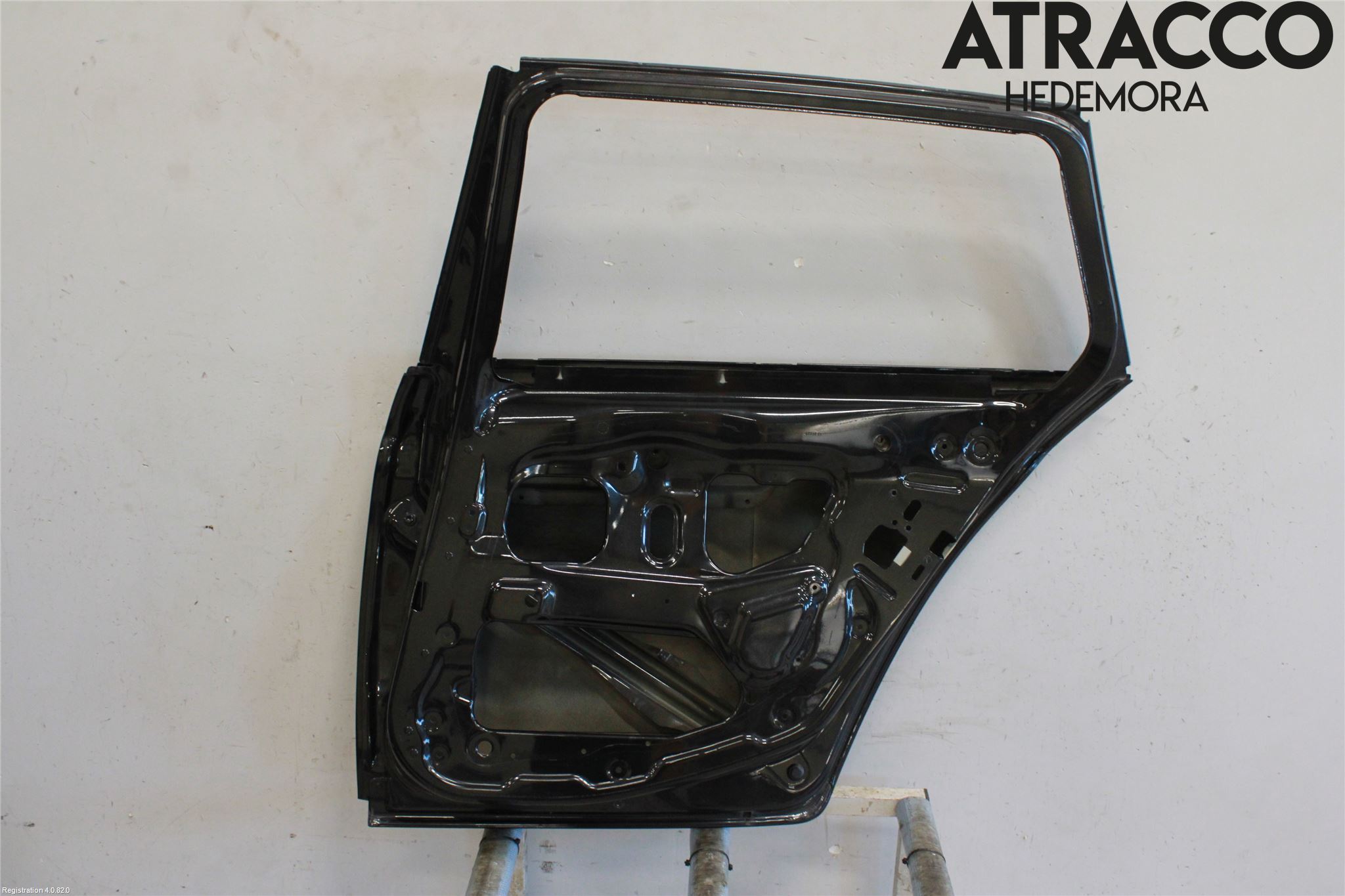 BMW 5 F10/F11/F18 09-17 Dörr Bak Höger
