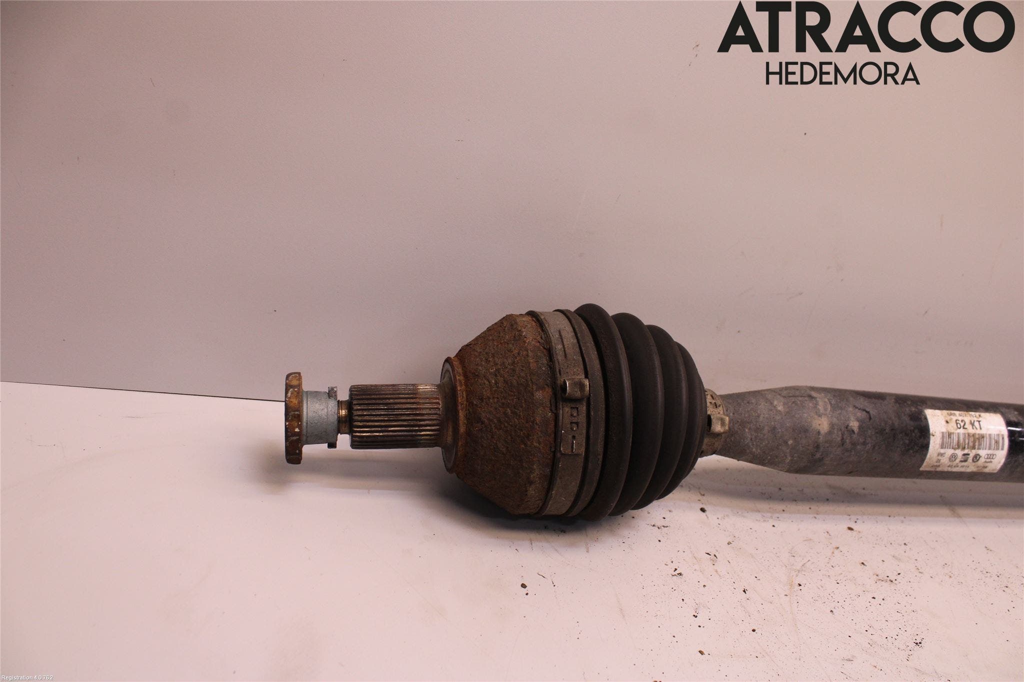 Skoda RAPID Drivaxel Fram Höger