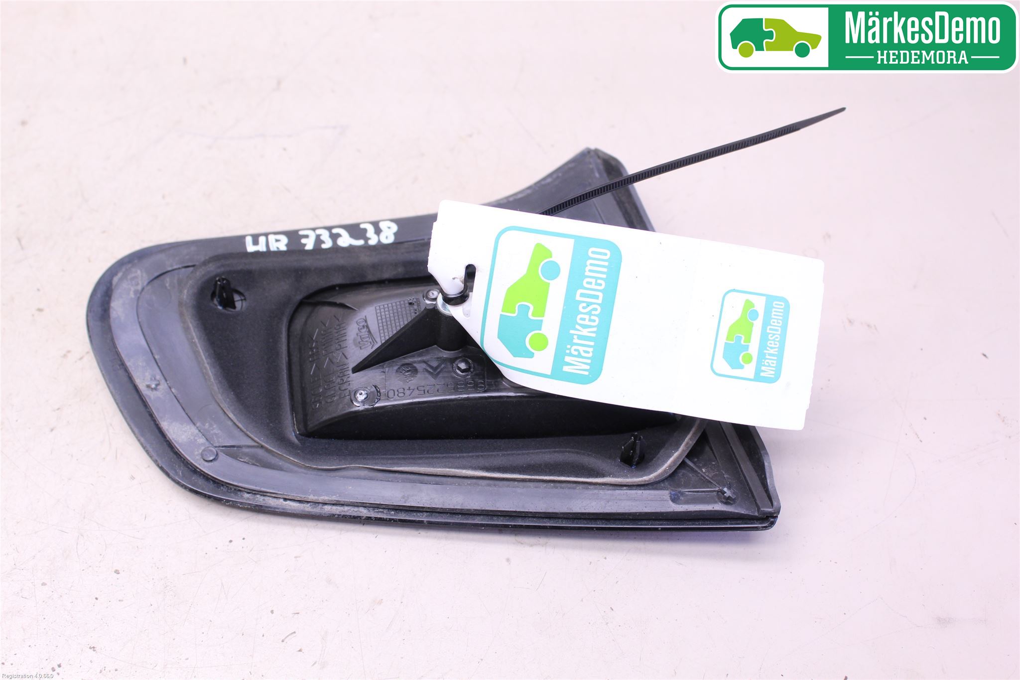 Citroen C3 10-17 Bakljus Lucka Hö