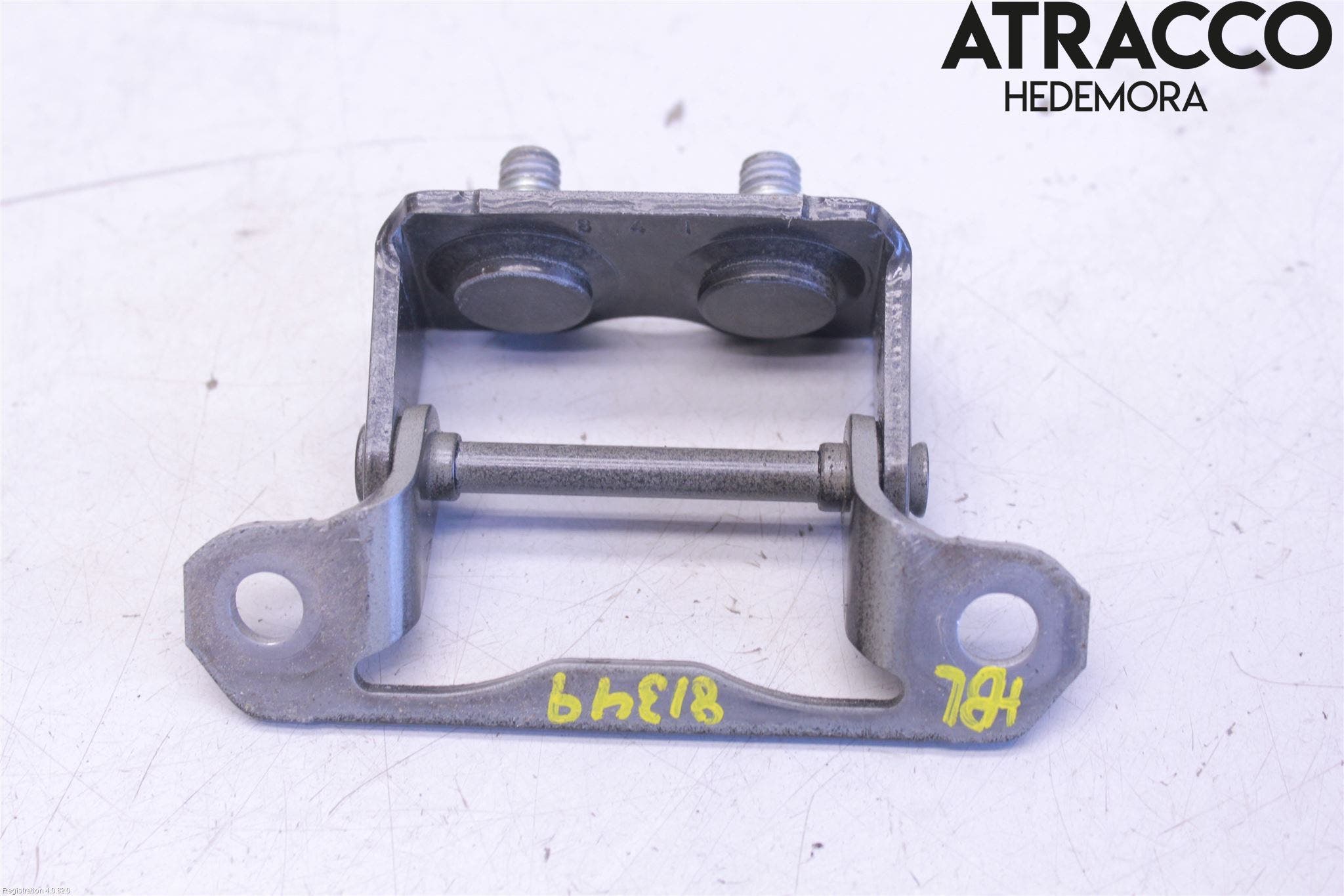 Subaru XV 18-22 Bakluckegångjärn Hö