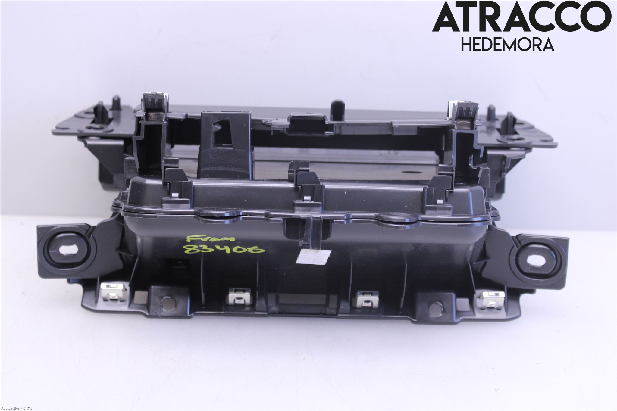 Peugeot 2008/E-2008 20- Instrumentbräda Förvaringsfack