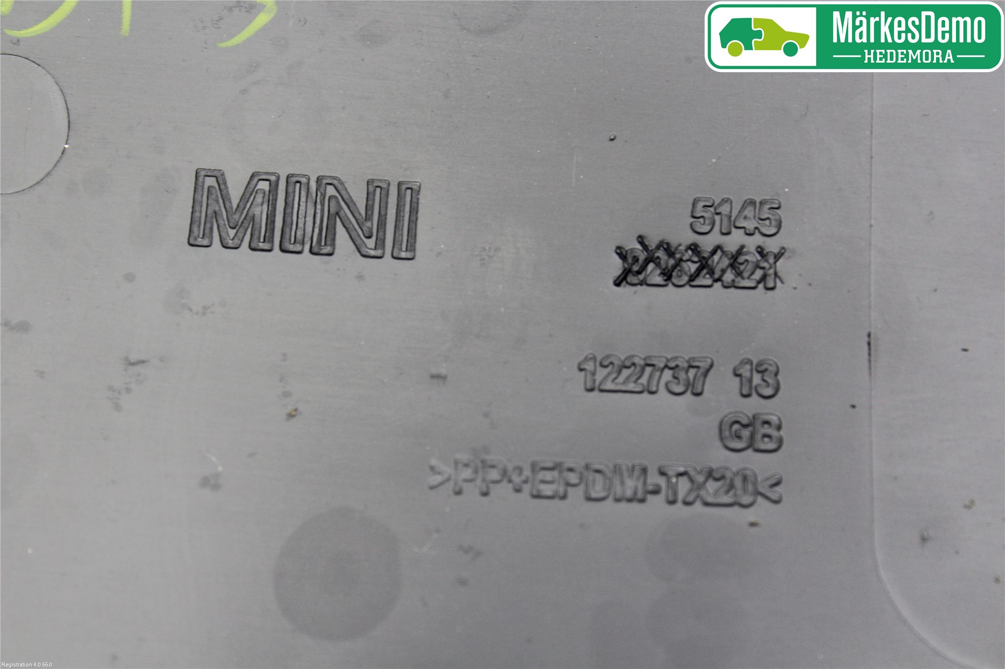 Mini ONE/COOPER 3DR F56 14-24 Instrumentbräda Sparkskydd