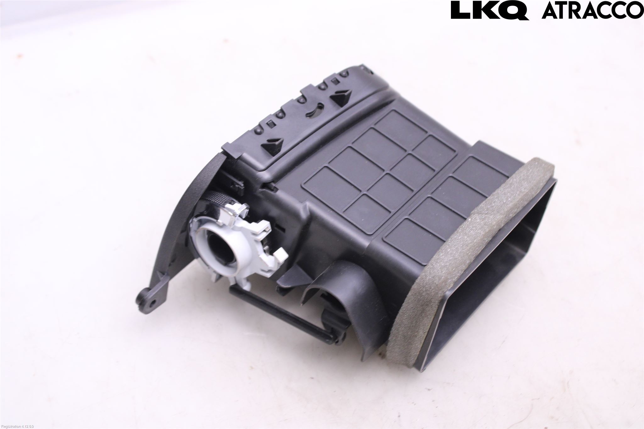 Dodge PICK UP RAM 81- Defrosterkanal-Munstycke