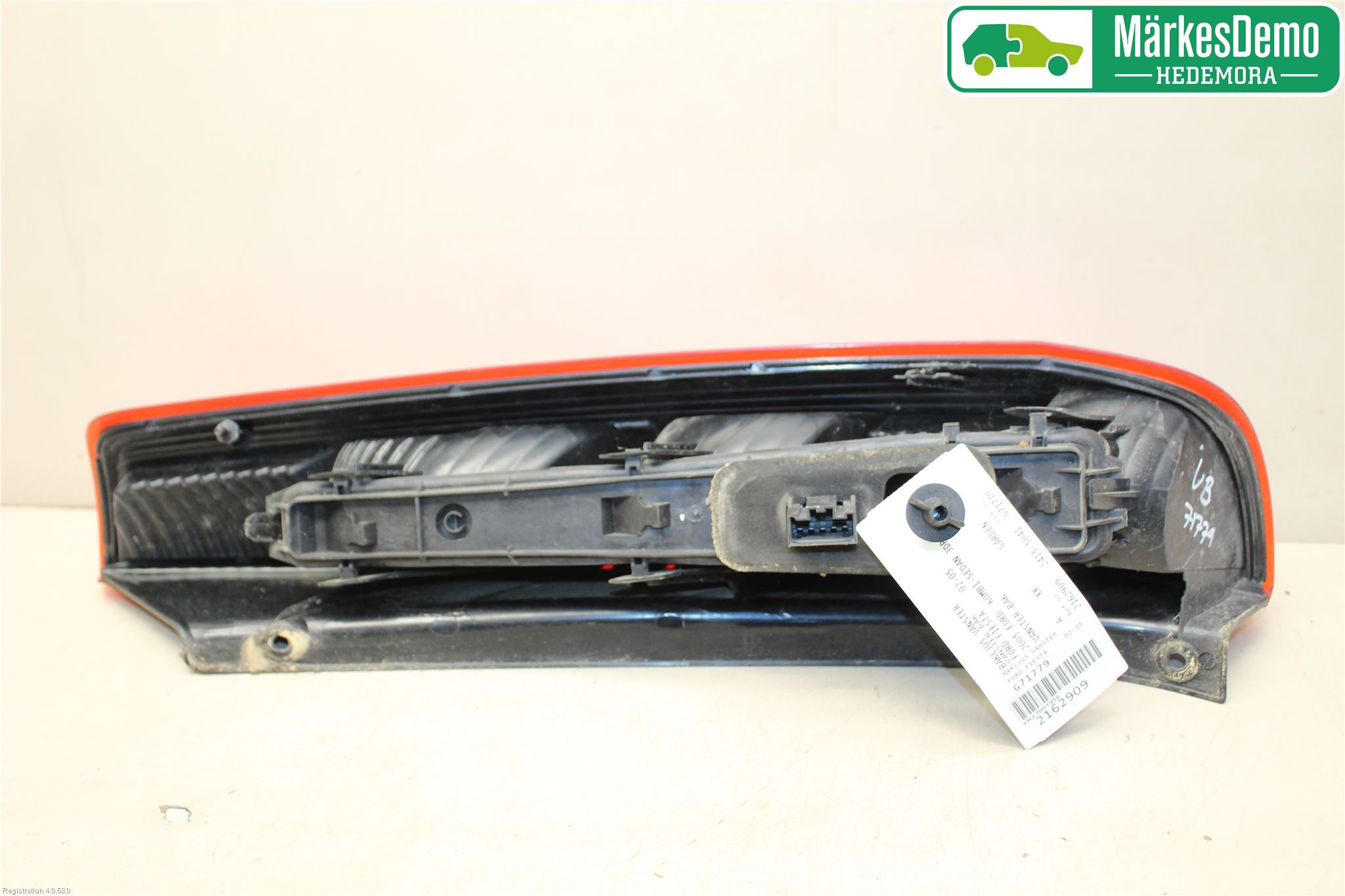 Ford FIESTA     02-05 Bakljus Vänster