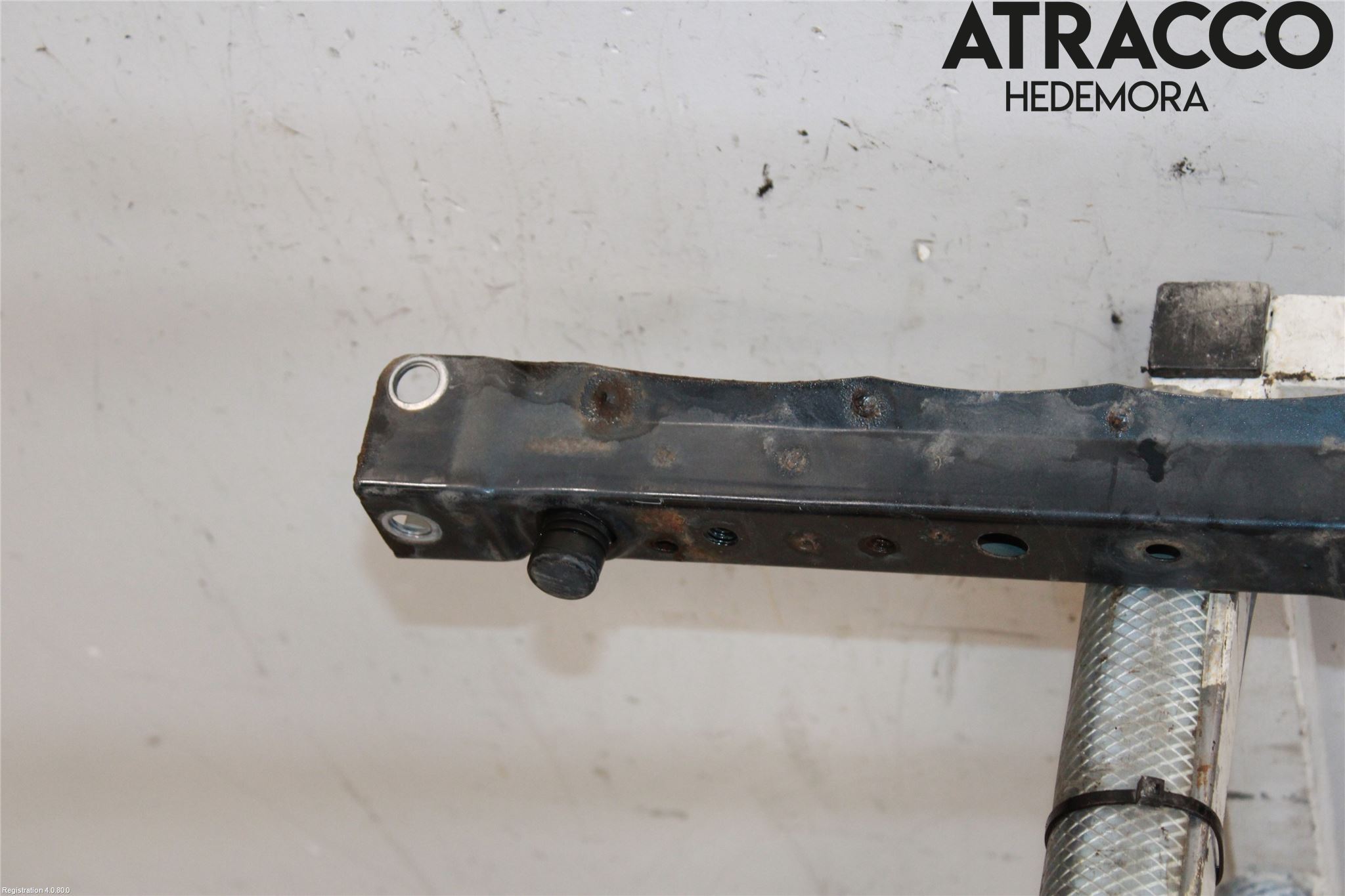 Toyota RAV 4 06-12 Front Huvlåsplåt-Balk