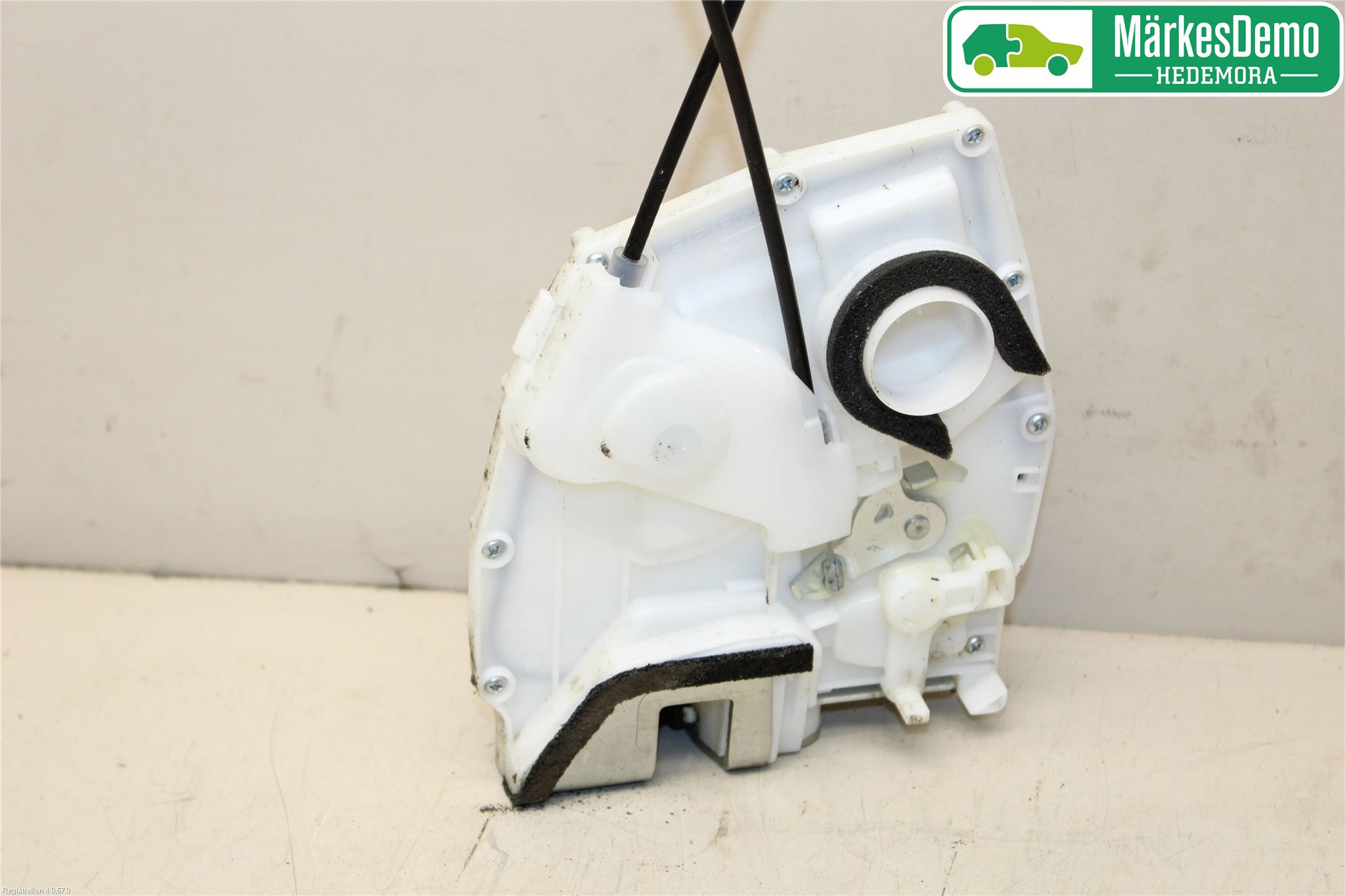 Suzuki SX4 10-13 Låskista-Dörrlås