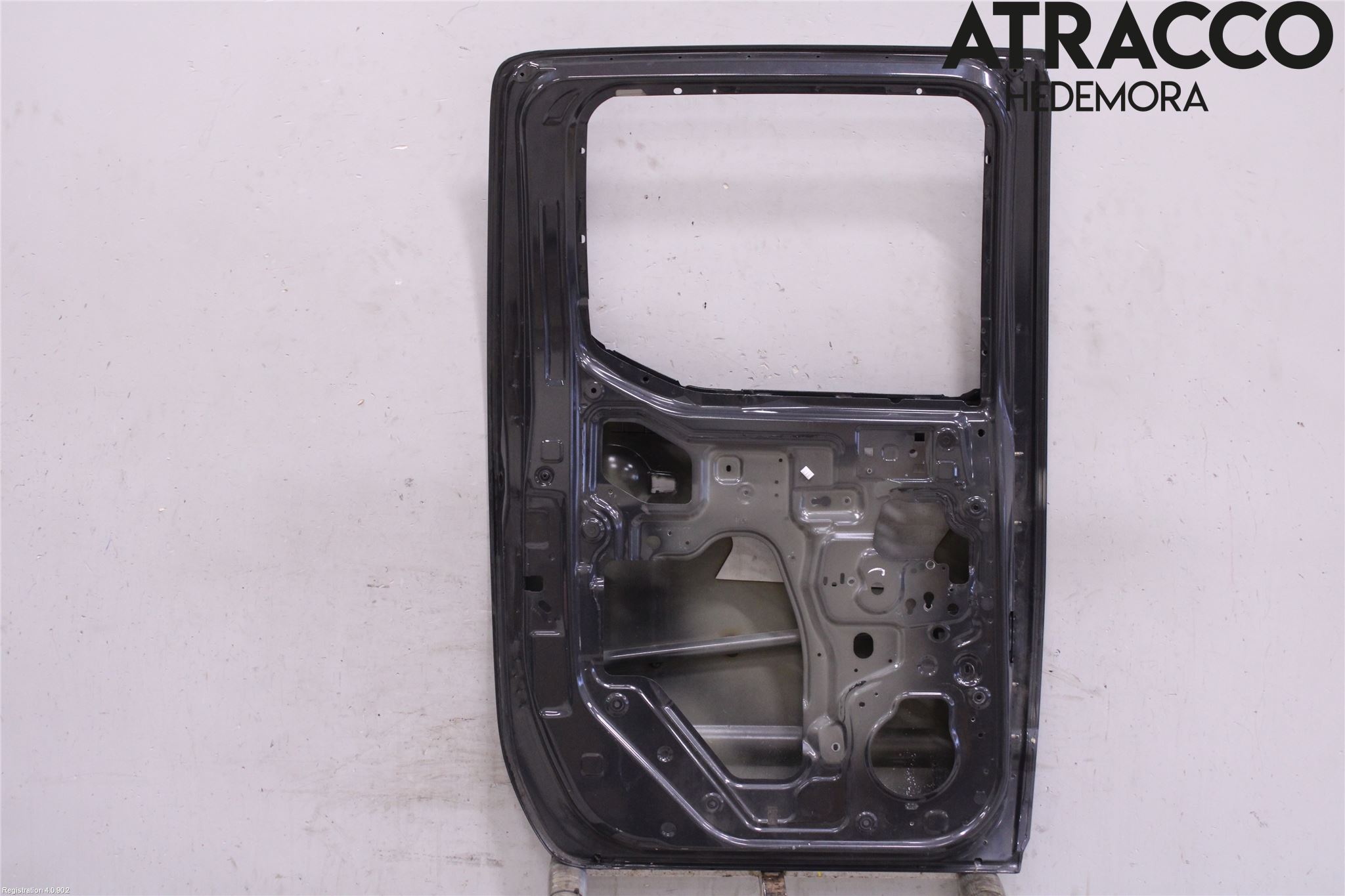 Nissan NAVARA 05-16 Dörr Bak Vänster