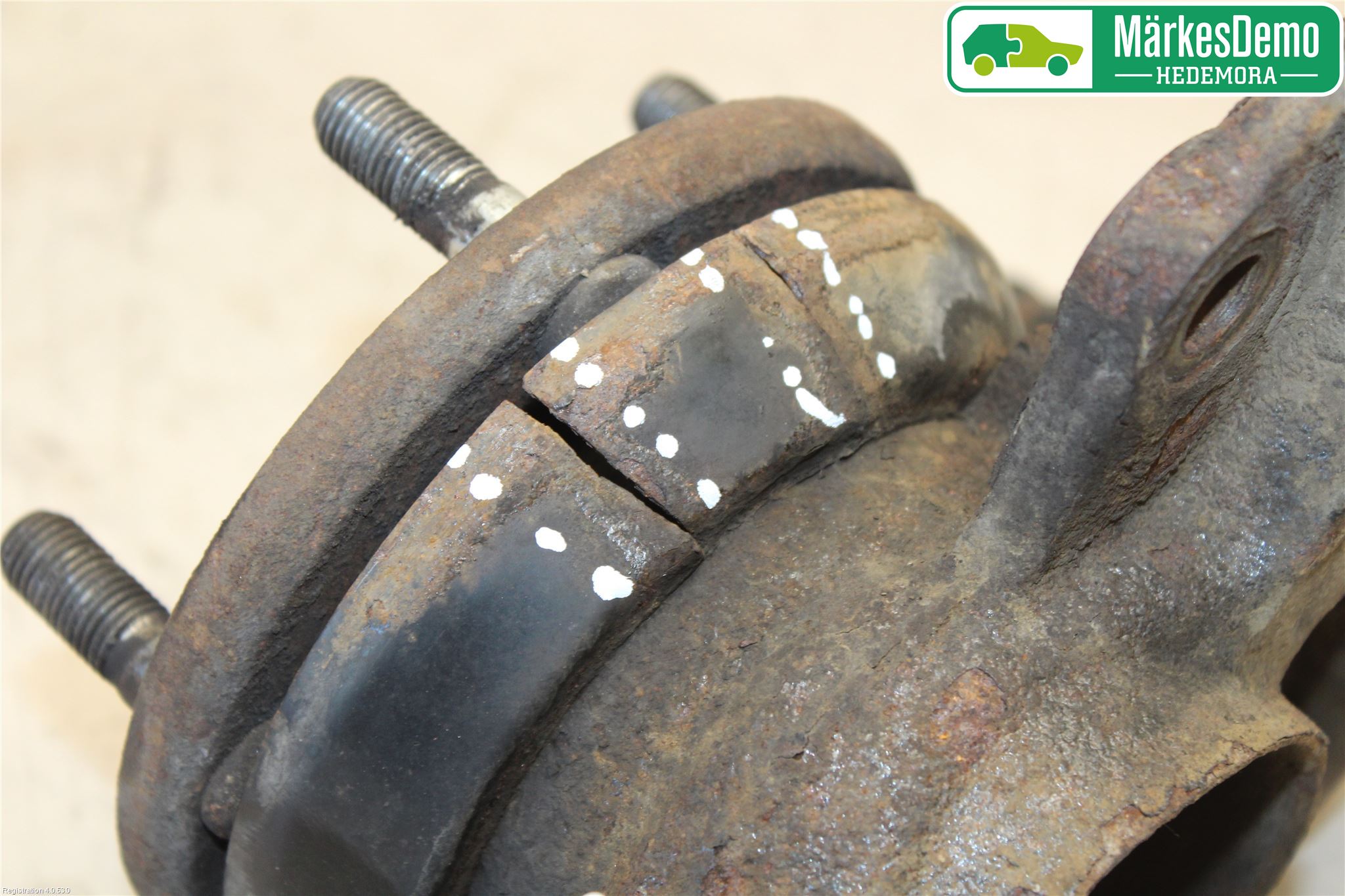 Kia CEED 06-12 Styrspindel Lagerhus Hö