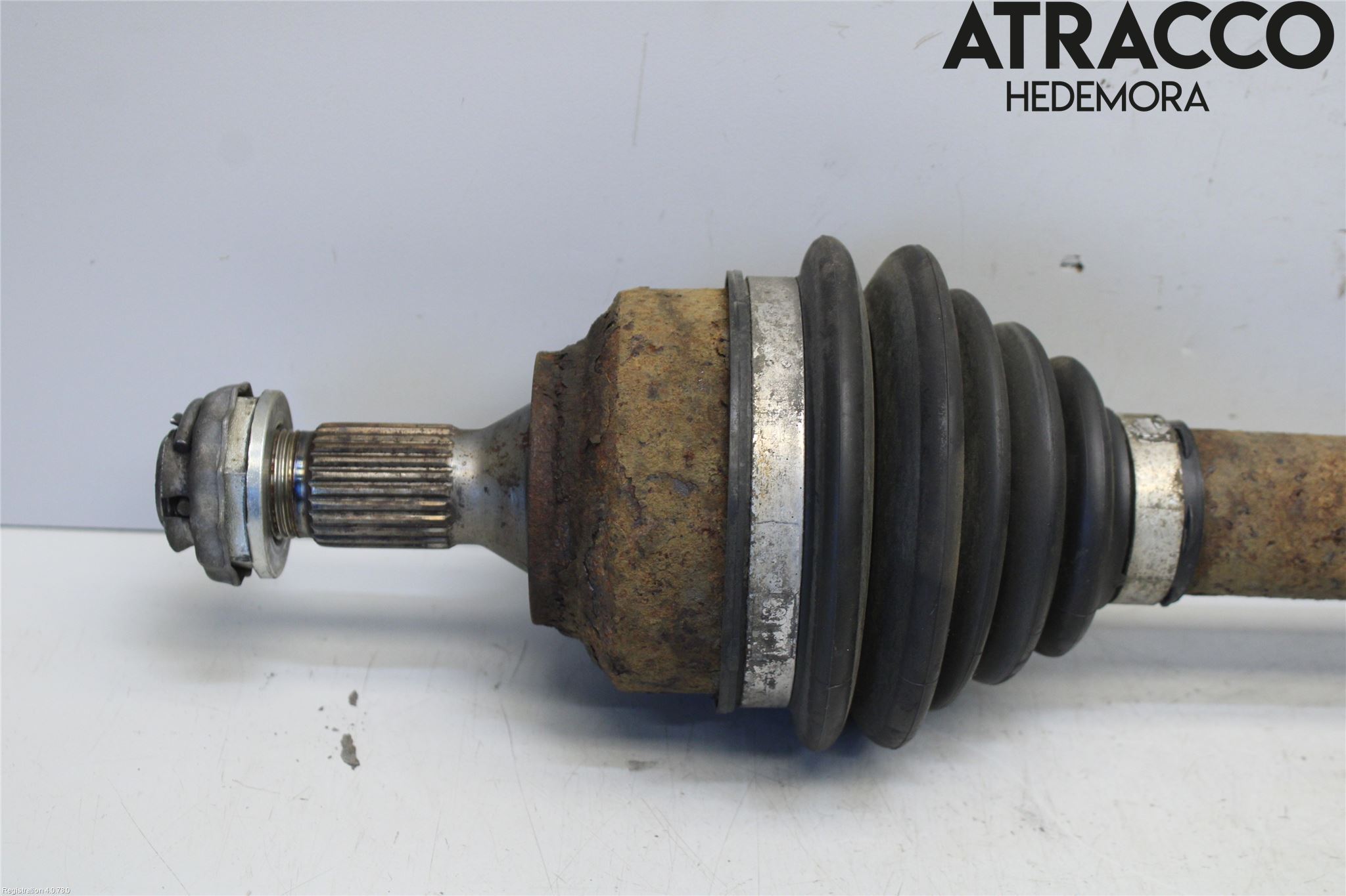 Peugeot 308 08-13 Drivaxel Fram Vänster