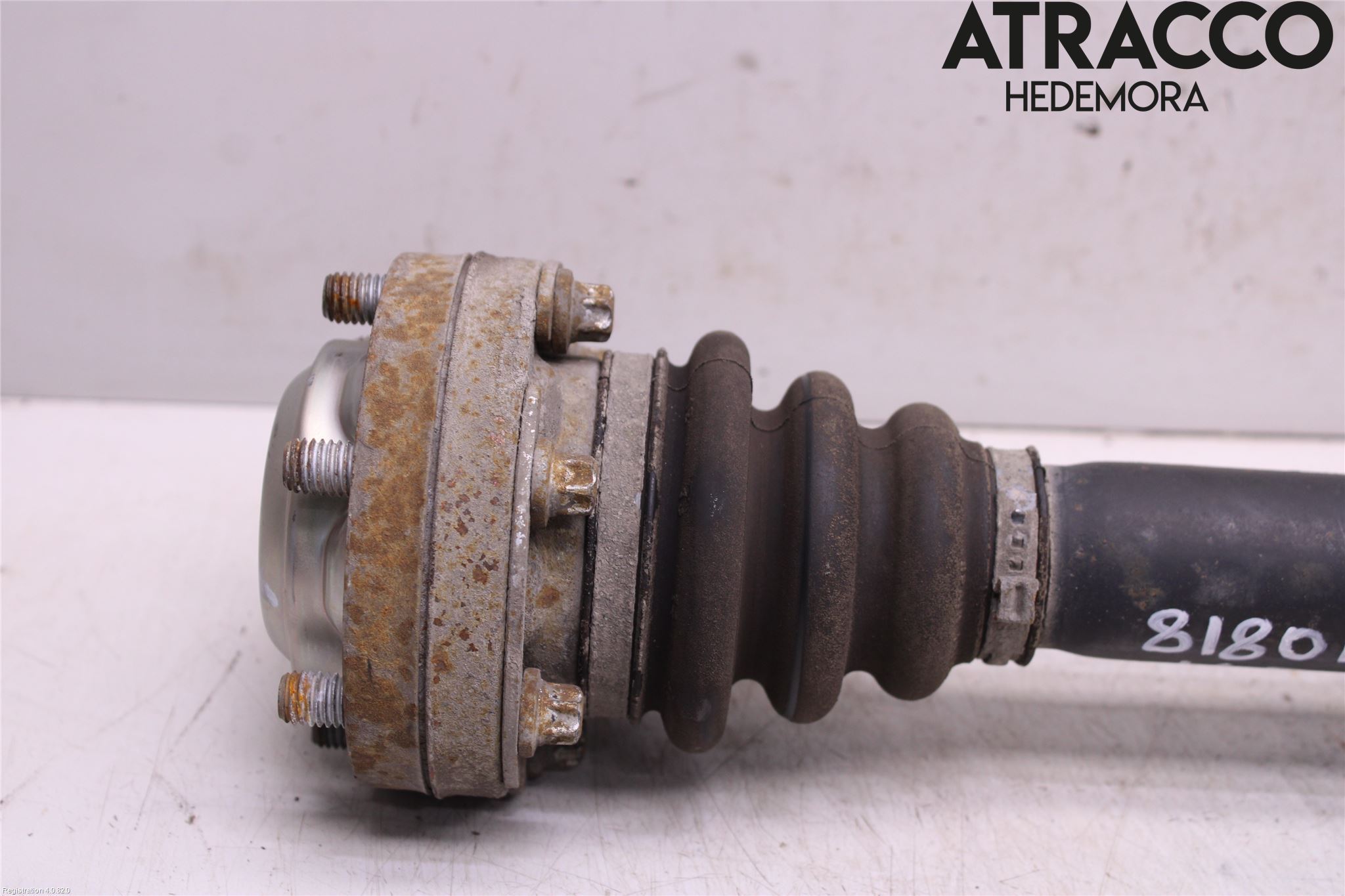 BMW 5 E60/61 Sed/Tou 02-10 Drivaxel Bak Vänster