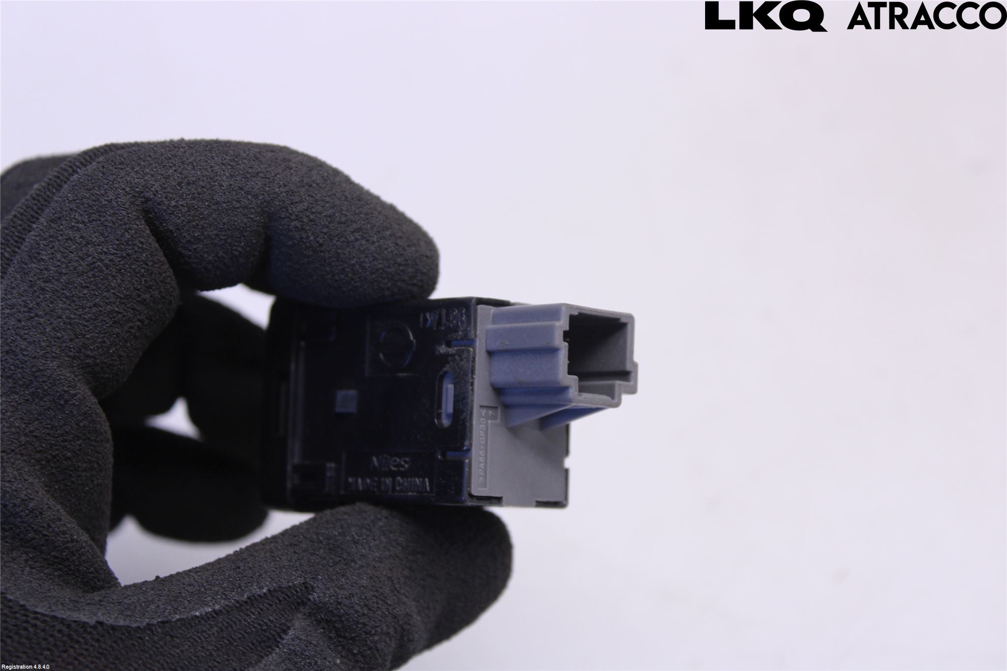 Nissan E-NV200/EVALIA Strömställare Fram