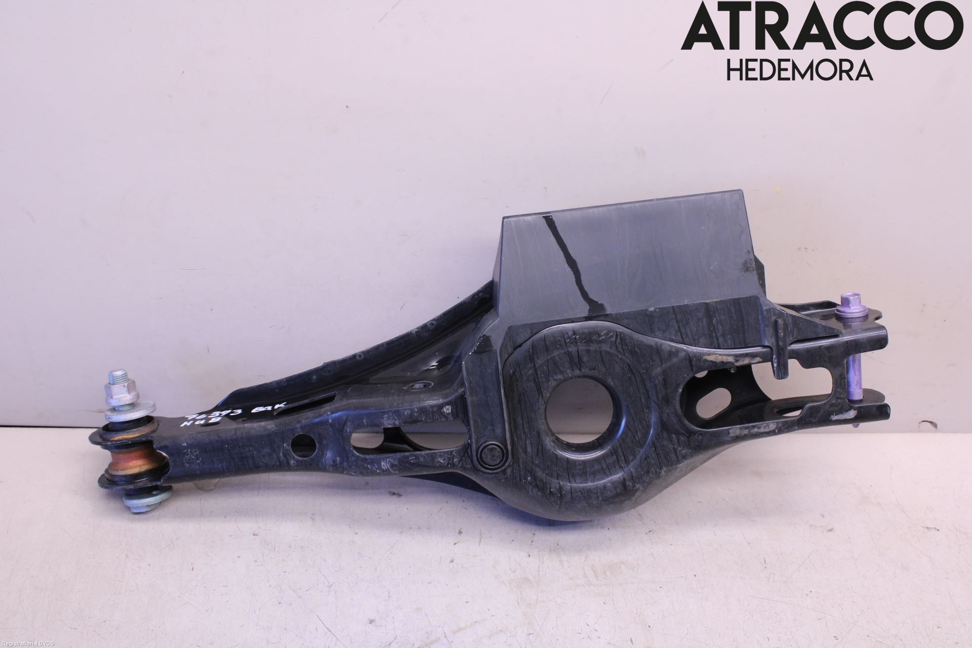 Toyota RAV4 19- Bärarm Bak Höger