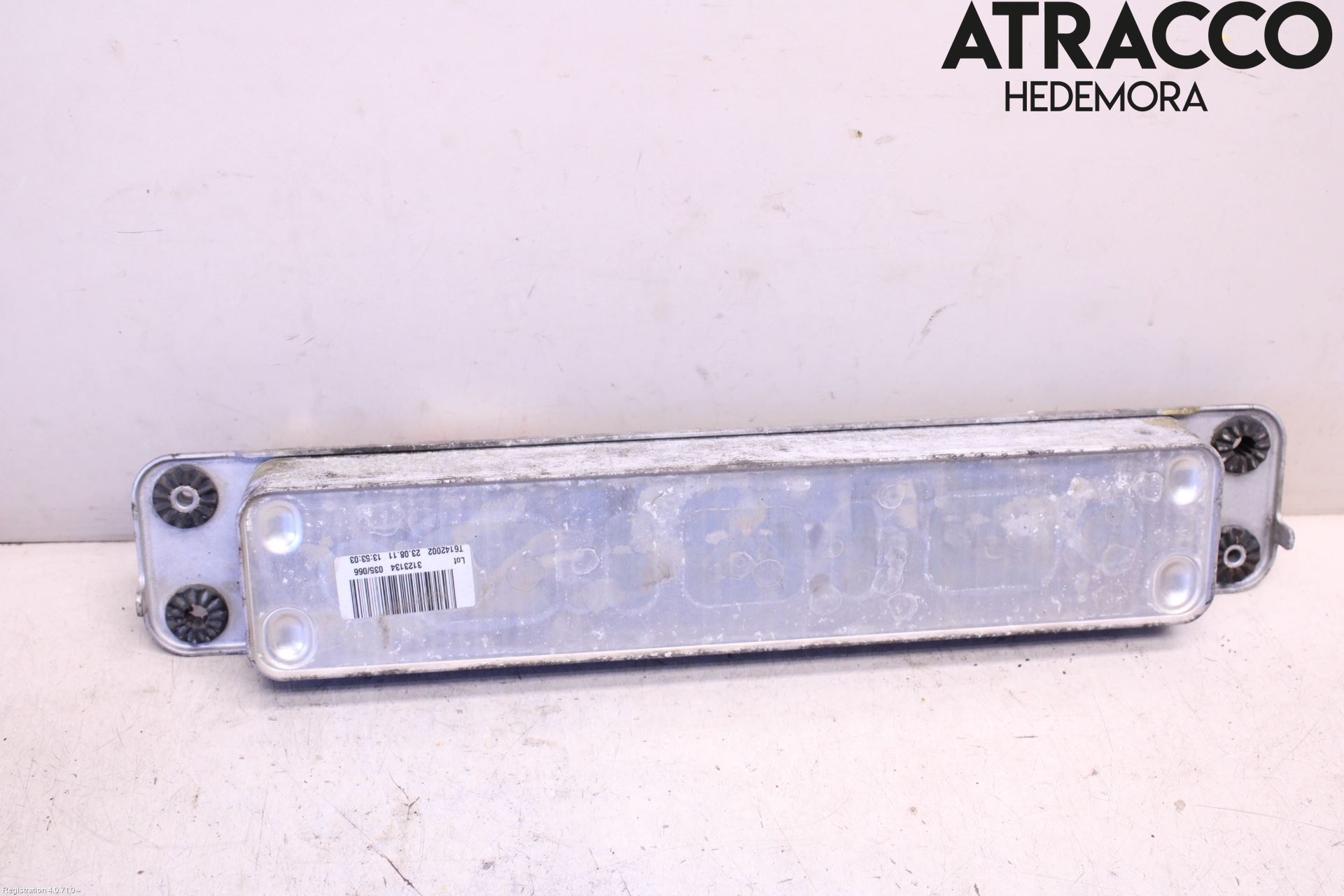 BMW X6 E71/E72   08-14 Oljekylare Automat