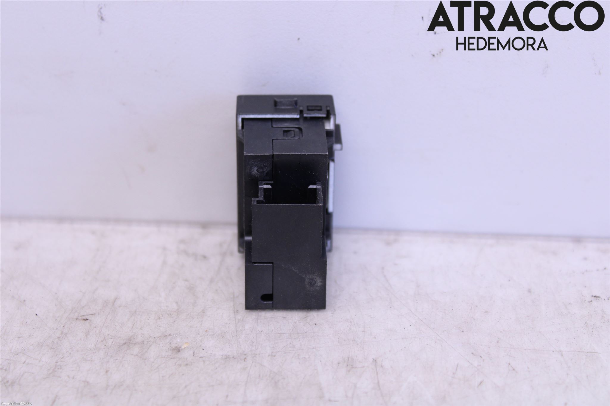 Peugeot 508 11-18 Strömställare Stolvärme