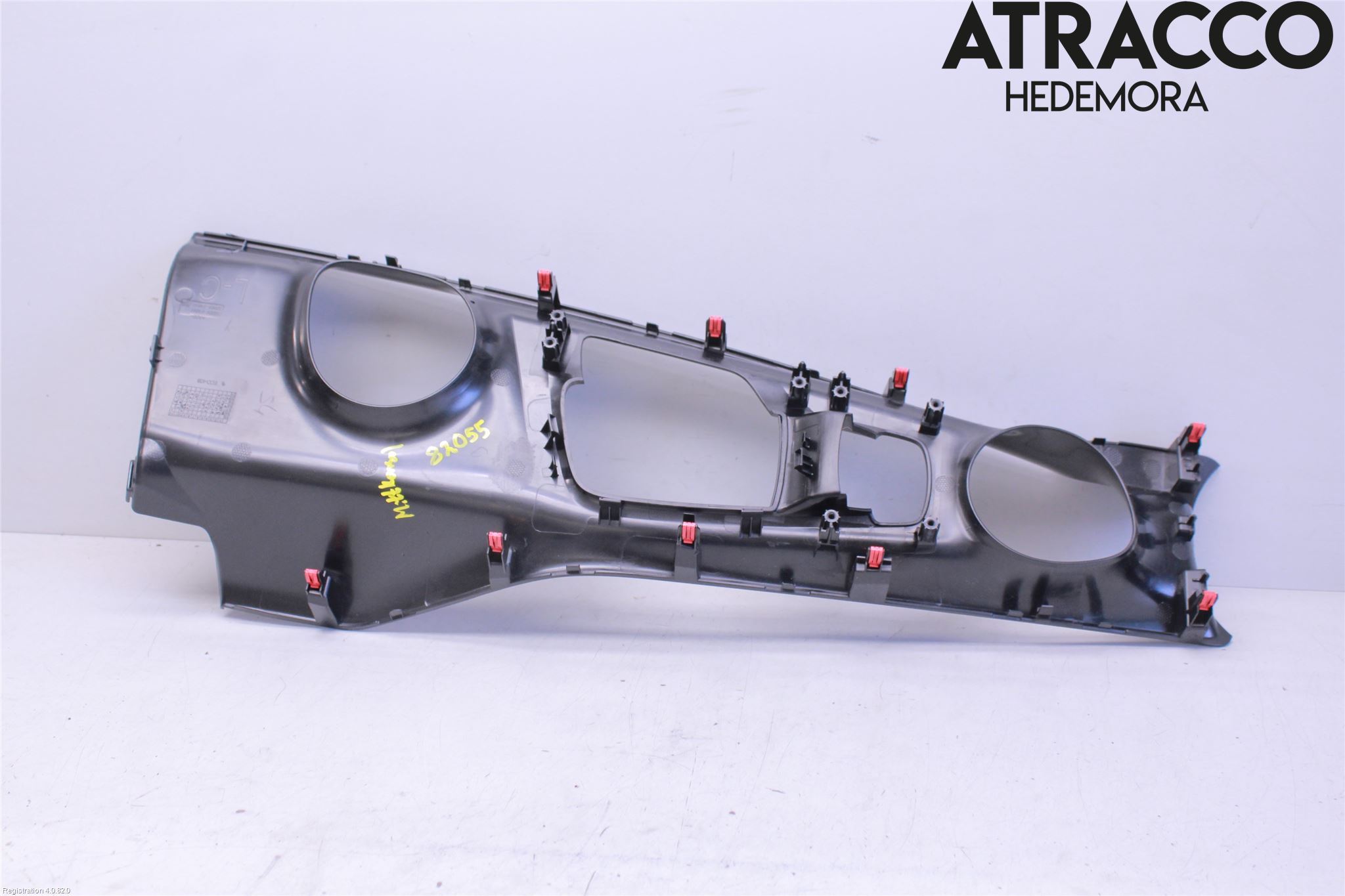 Toyota C-HR 16-23 Instrumentkonsoll Mitt