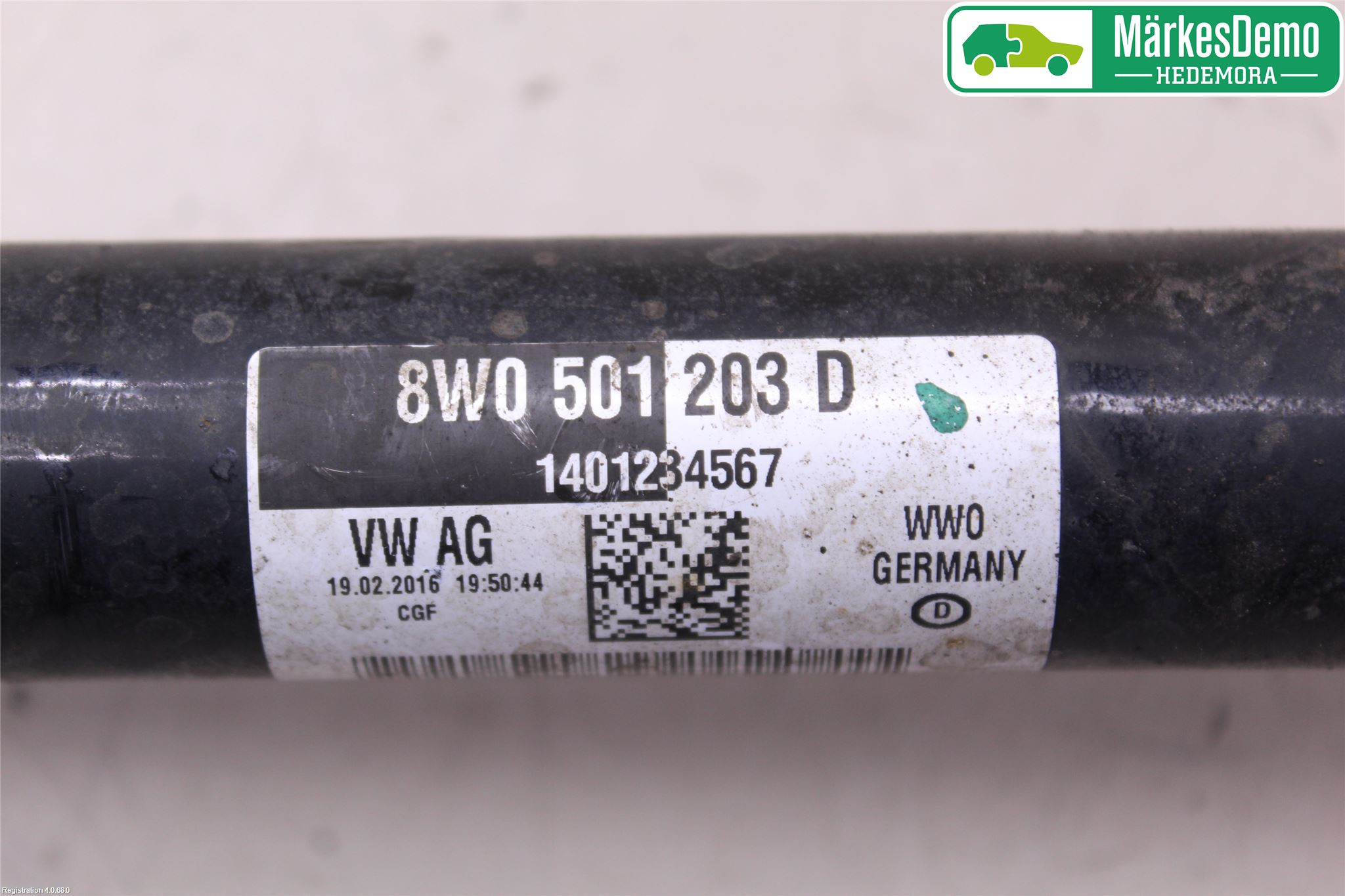 Audi A4/S4 B9 16-19 Drivaxel Bak Höger