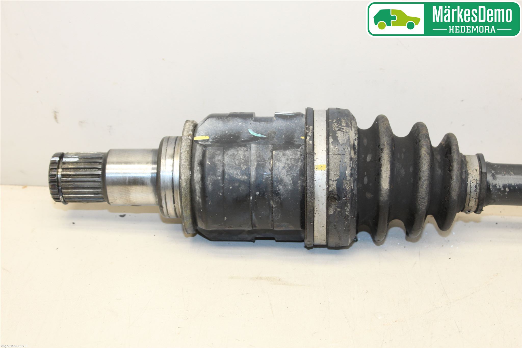 Toyota AURIS 13-19 Drivaxel Fram Vänster