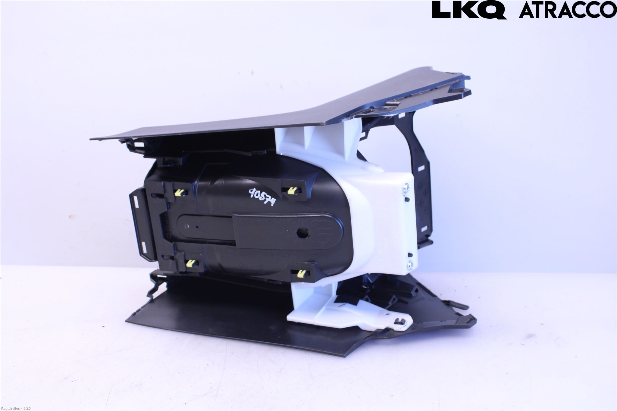 Mazda MX-30 20- Instrumentkonsoll Mitt