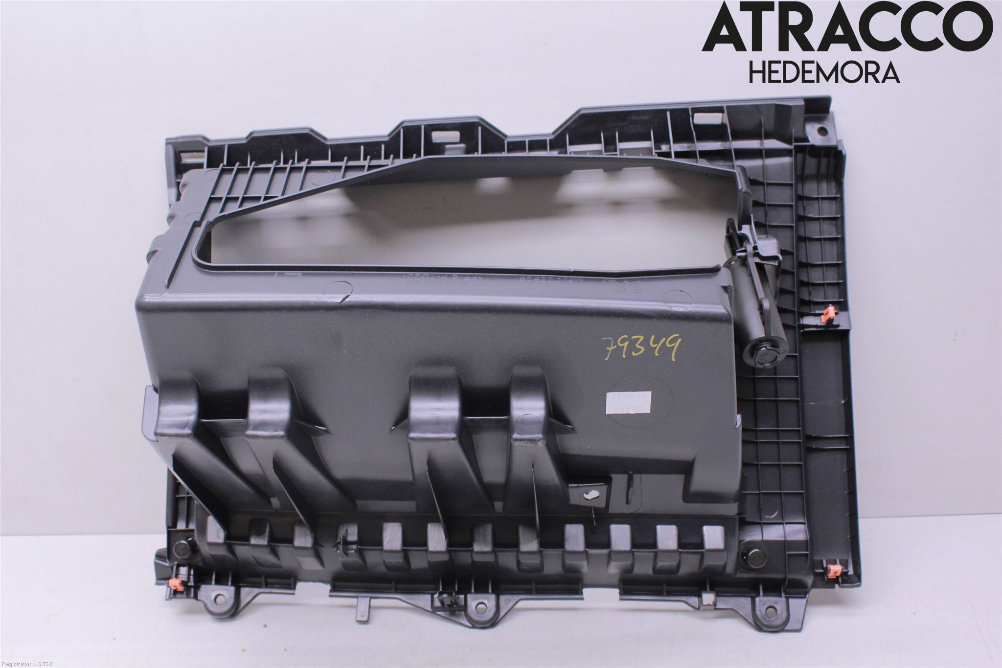 Toyota COROLLA 19- Handskfack Insats