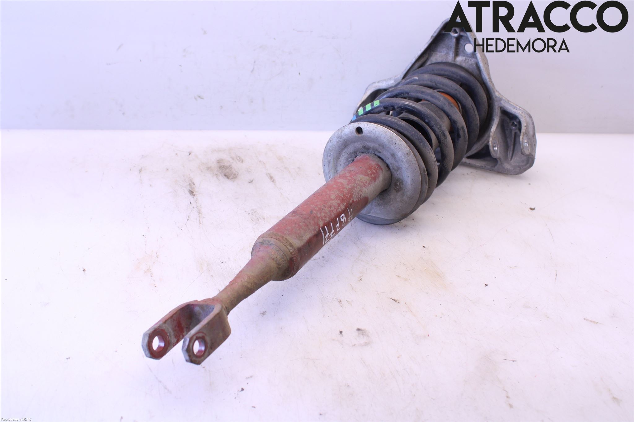 Audi A4/S4 01-05 Fjäderben Fram Höger