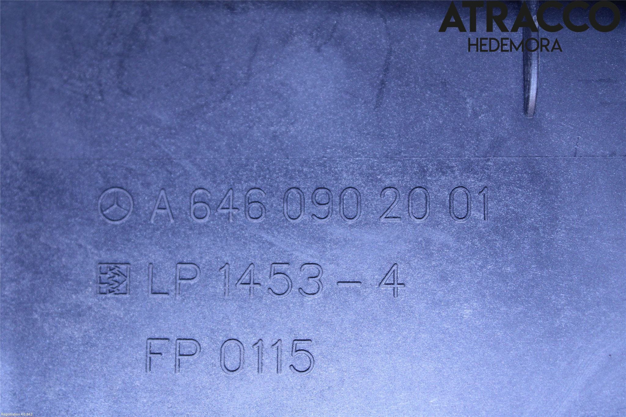 Mercedes-Benz MB C-KLASS (W204) 07-15 Luftrenare