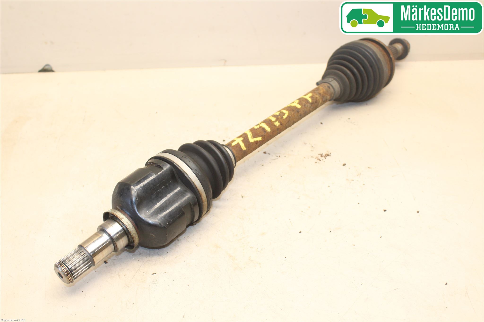 Toyota AURIS 07-09 Drivaxel Fram Vänster