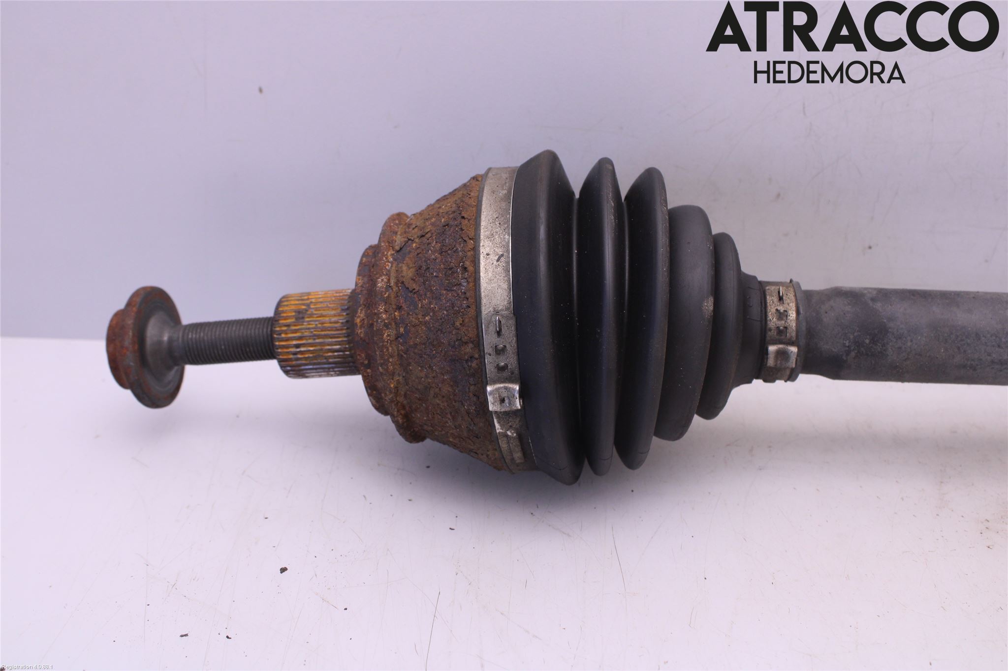 Volkswagen VW PHAETON Drivaxel Fram Vänster