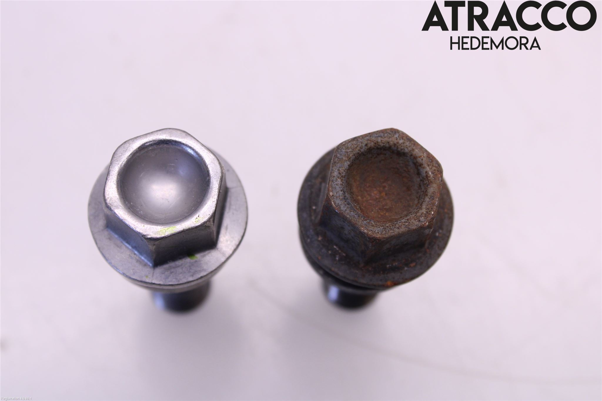 Volvo S90 17->> Hjulmutter-Bult-Sats