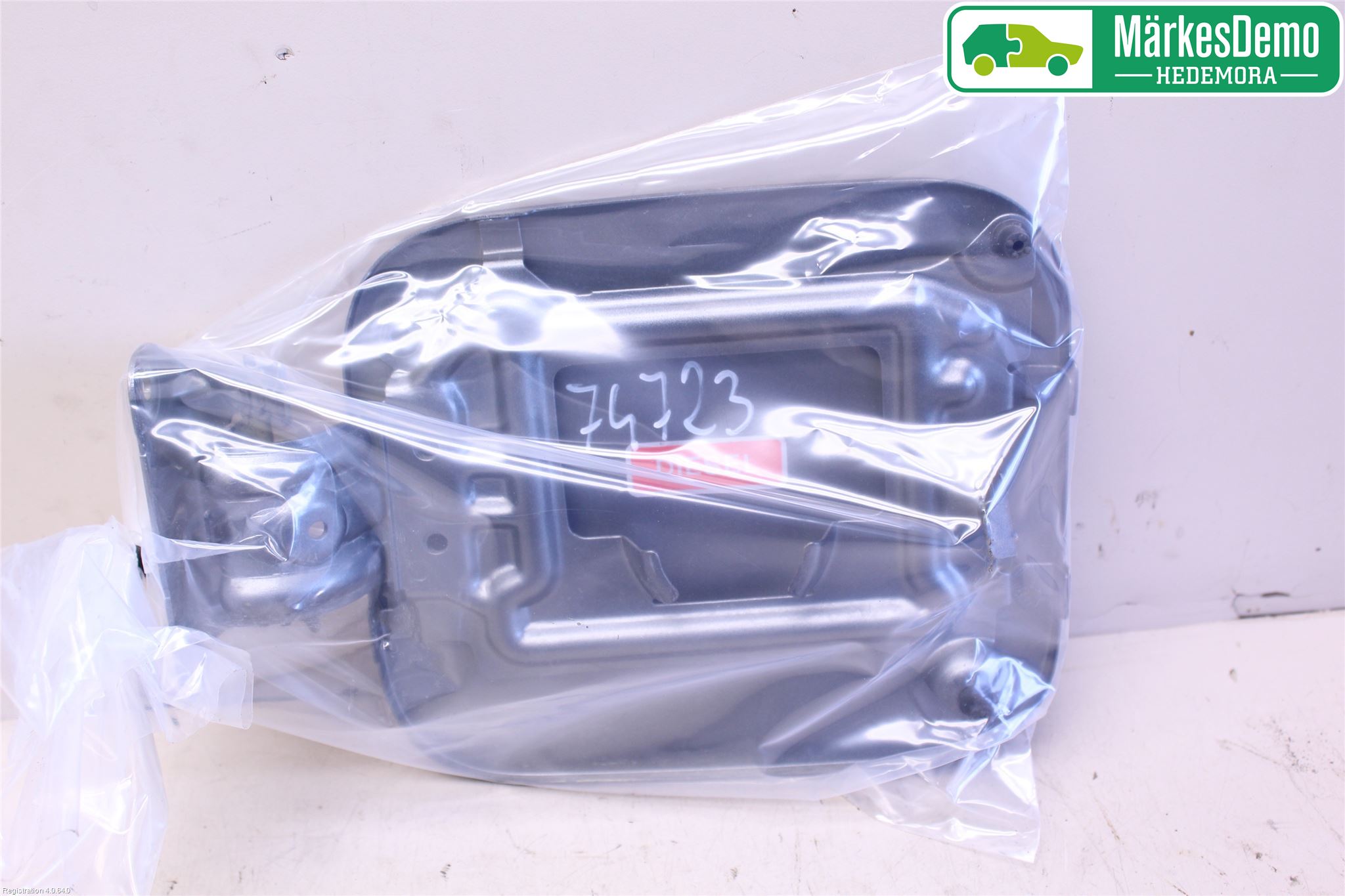 Nissan QASHQAI 10-14 Tanklucka