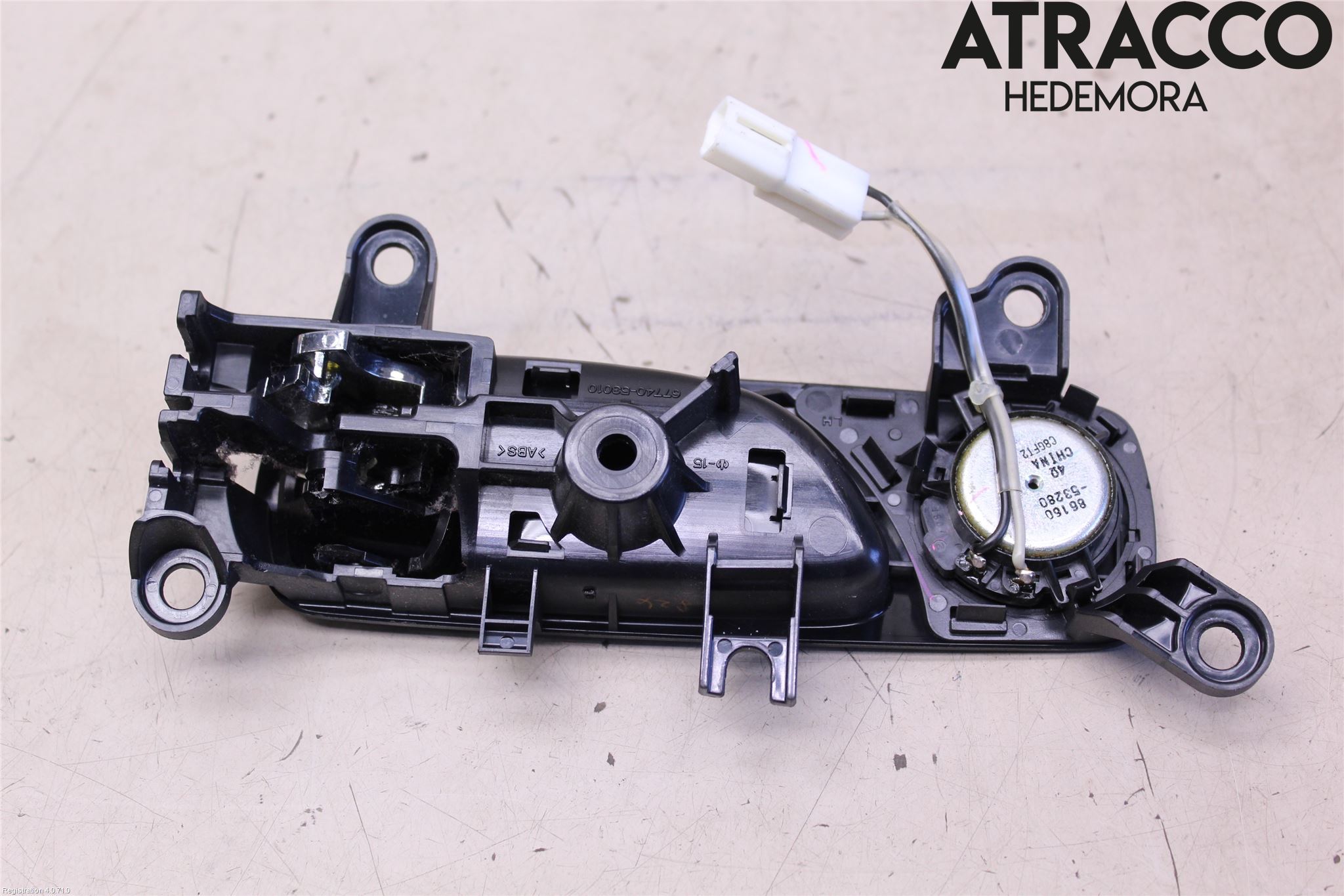 Lexus IS 220d/250/350 06-13 Dörrhandtag Inre Vä
