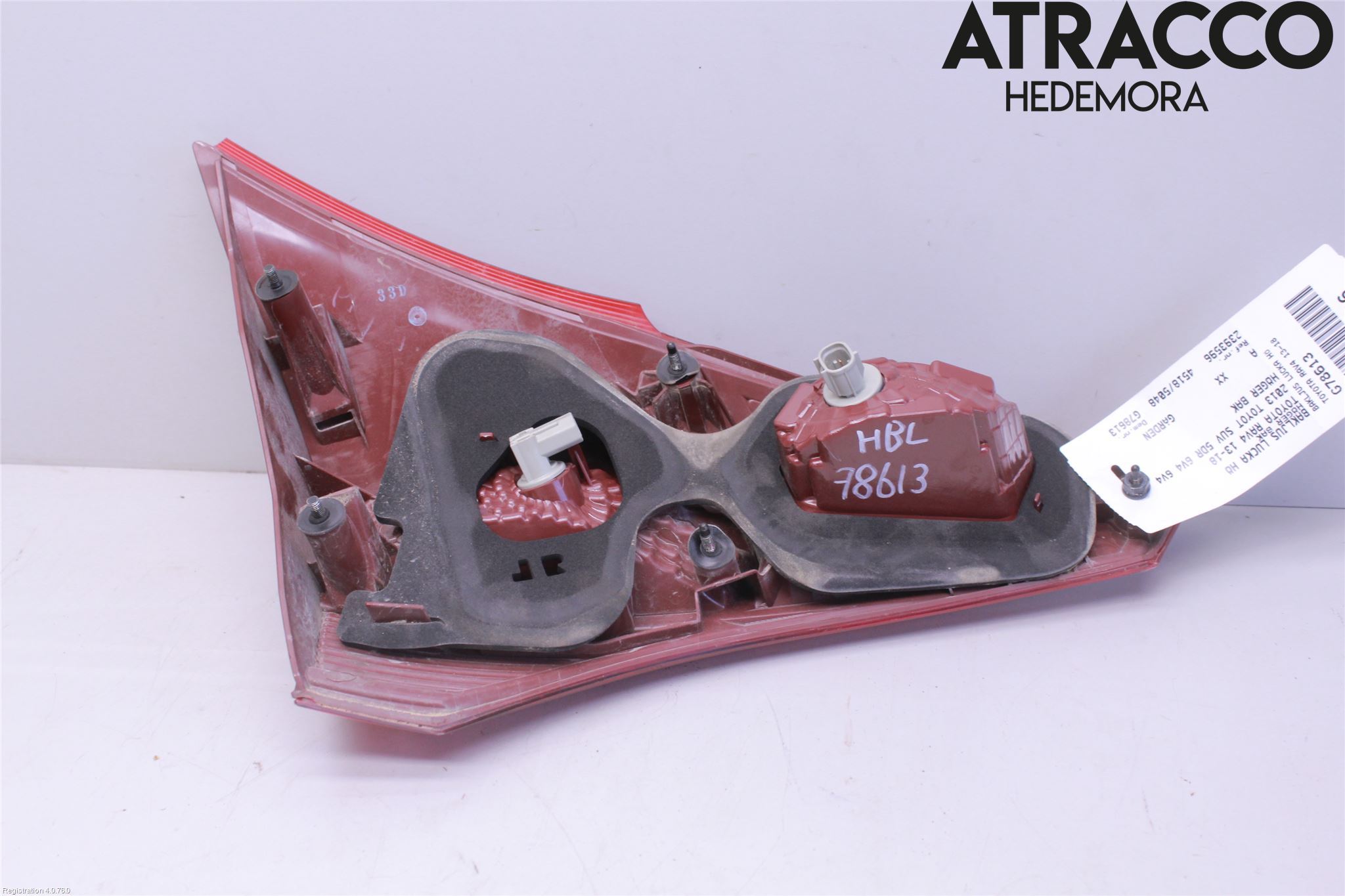 Toyota RAV4 13-18 Bakljus Lucka Hö