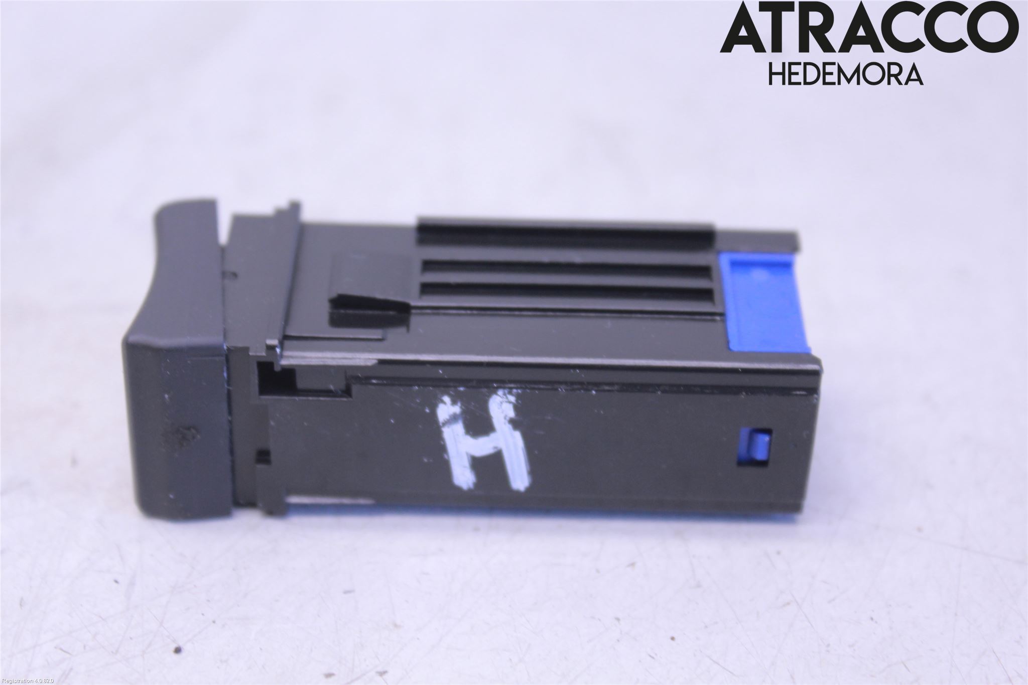 Toyota RAV4 19- Strömställare Stolvärme