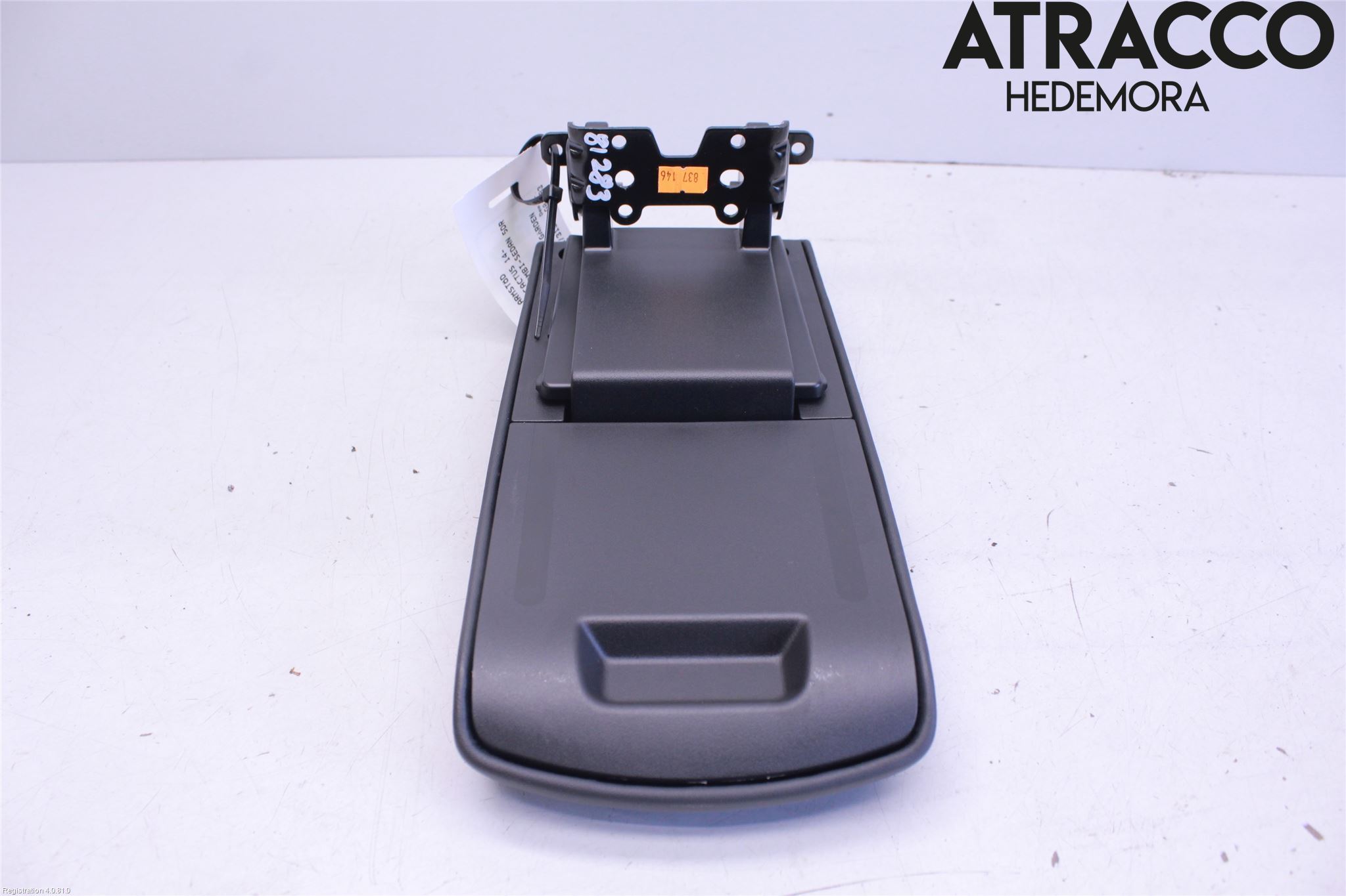 Citroen C4/E-C4 C4X/E-C4X III 21- Inredning Armstöd