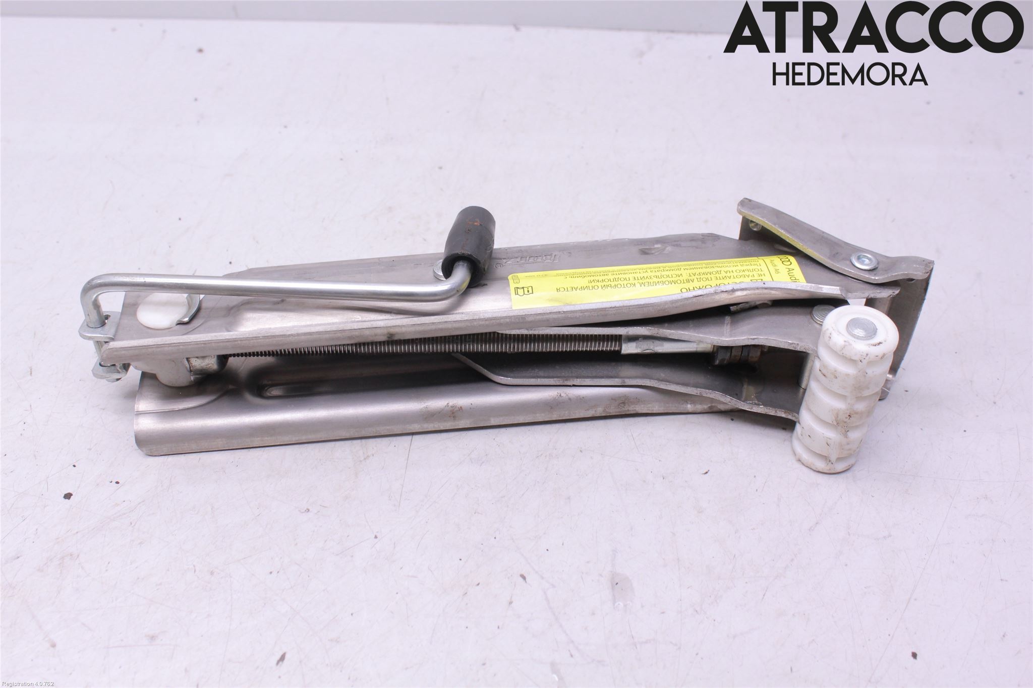 Audi A6/S6     05-11 Domkraft