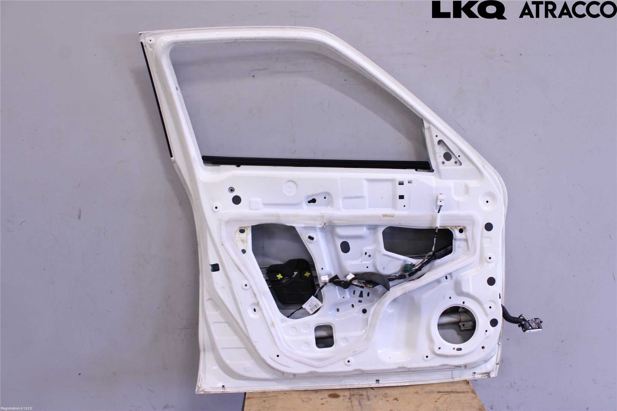 Nissan JUKE 14-19 Dörr Fram Vänster
