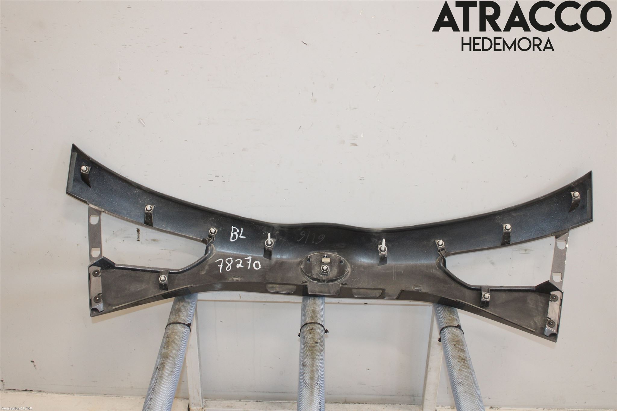 Toyota YARIS XP130 15-20 List Bak-Baklucka